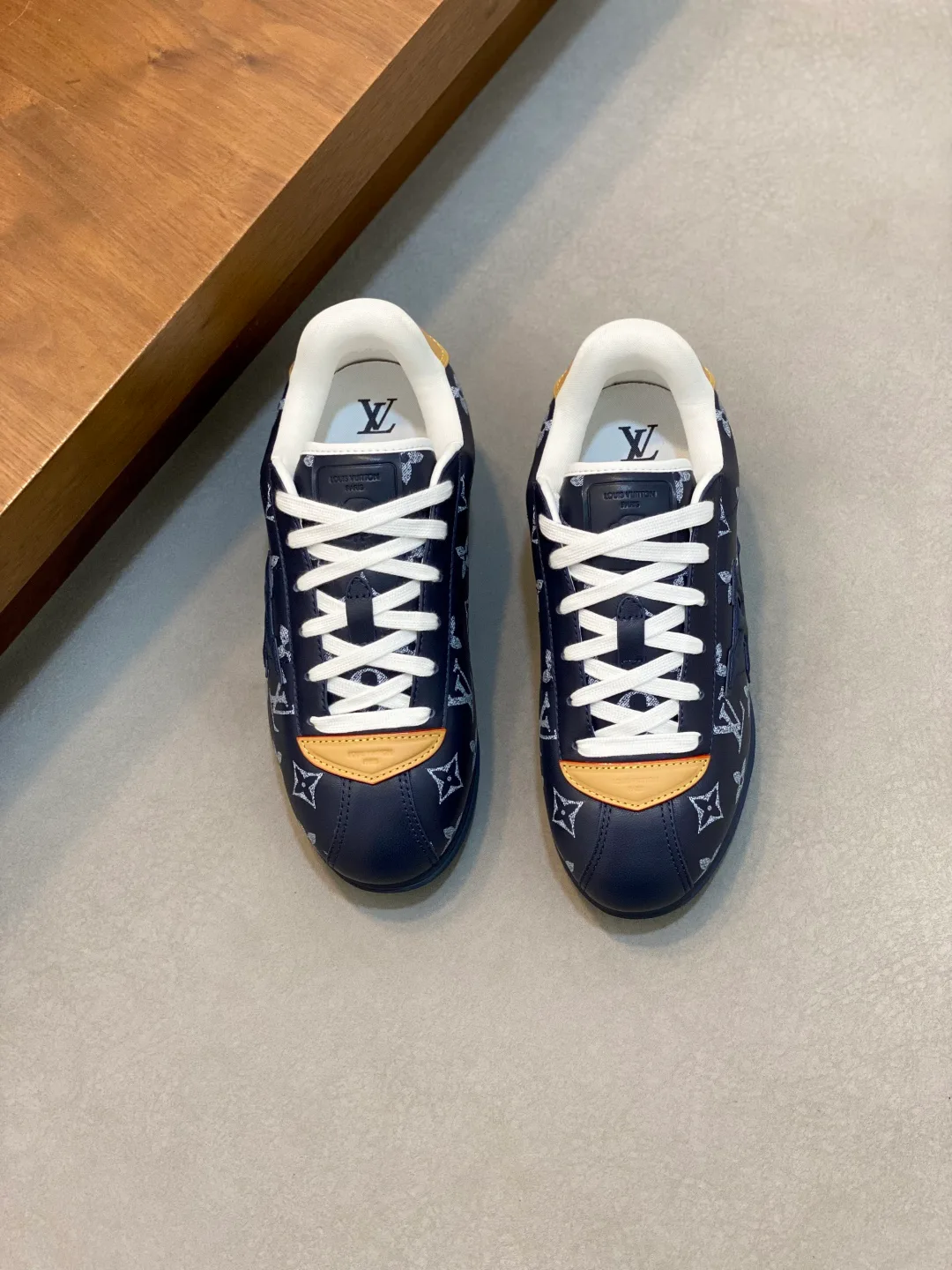 Кроссовки Мужские Louis Vuitton 162996