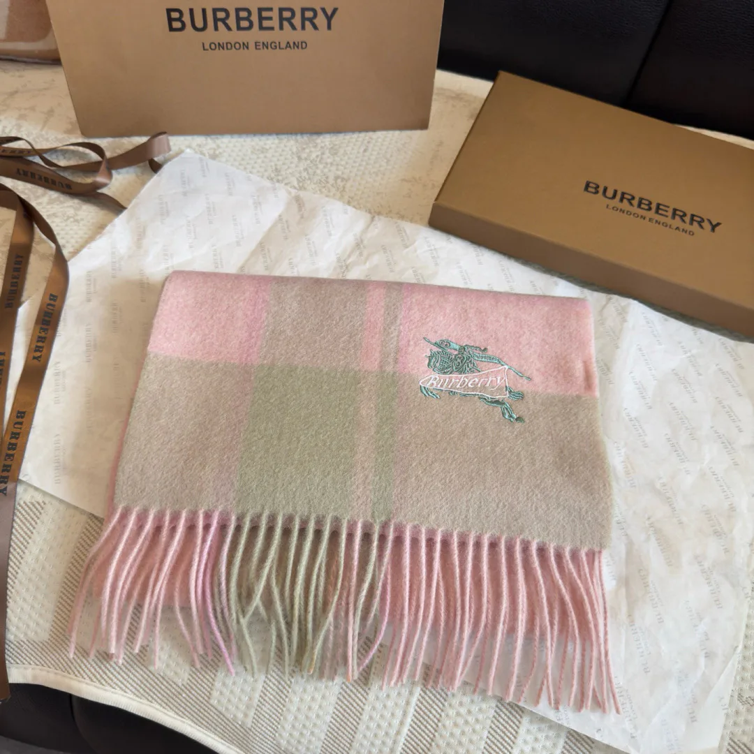 Шарфы Burberry 218469