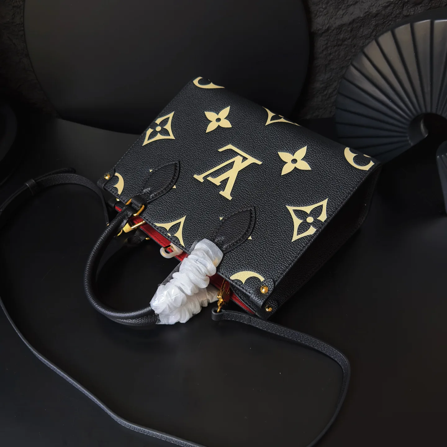 Классические Сумки Женские Louis Vuitton 17498629