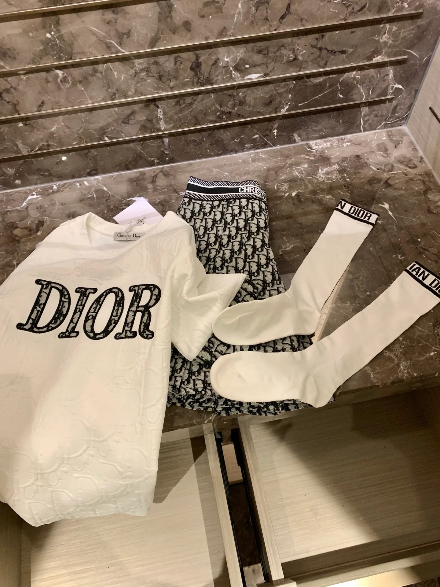 Костюмы Женские Christian Dior 5670