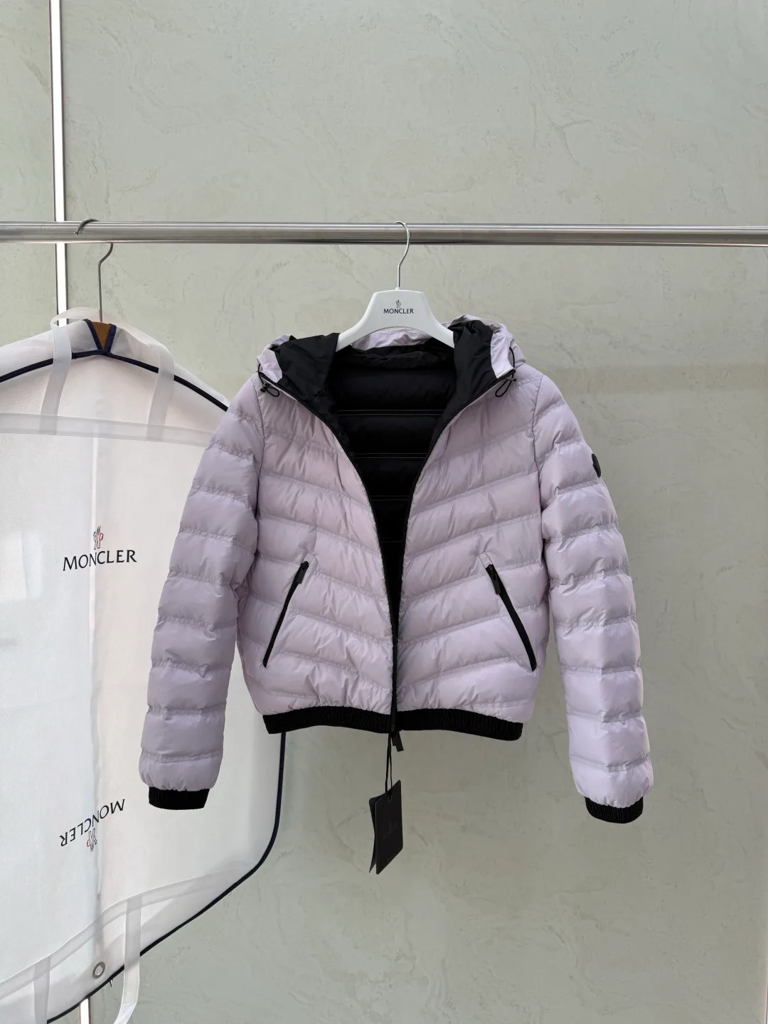 Куртки И Пуховики Женские Moncler 18052699