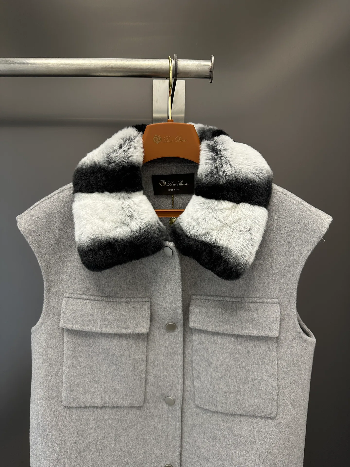 Жилеты Женские Loro Piana 18226700