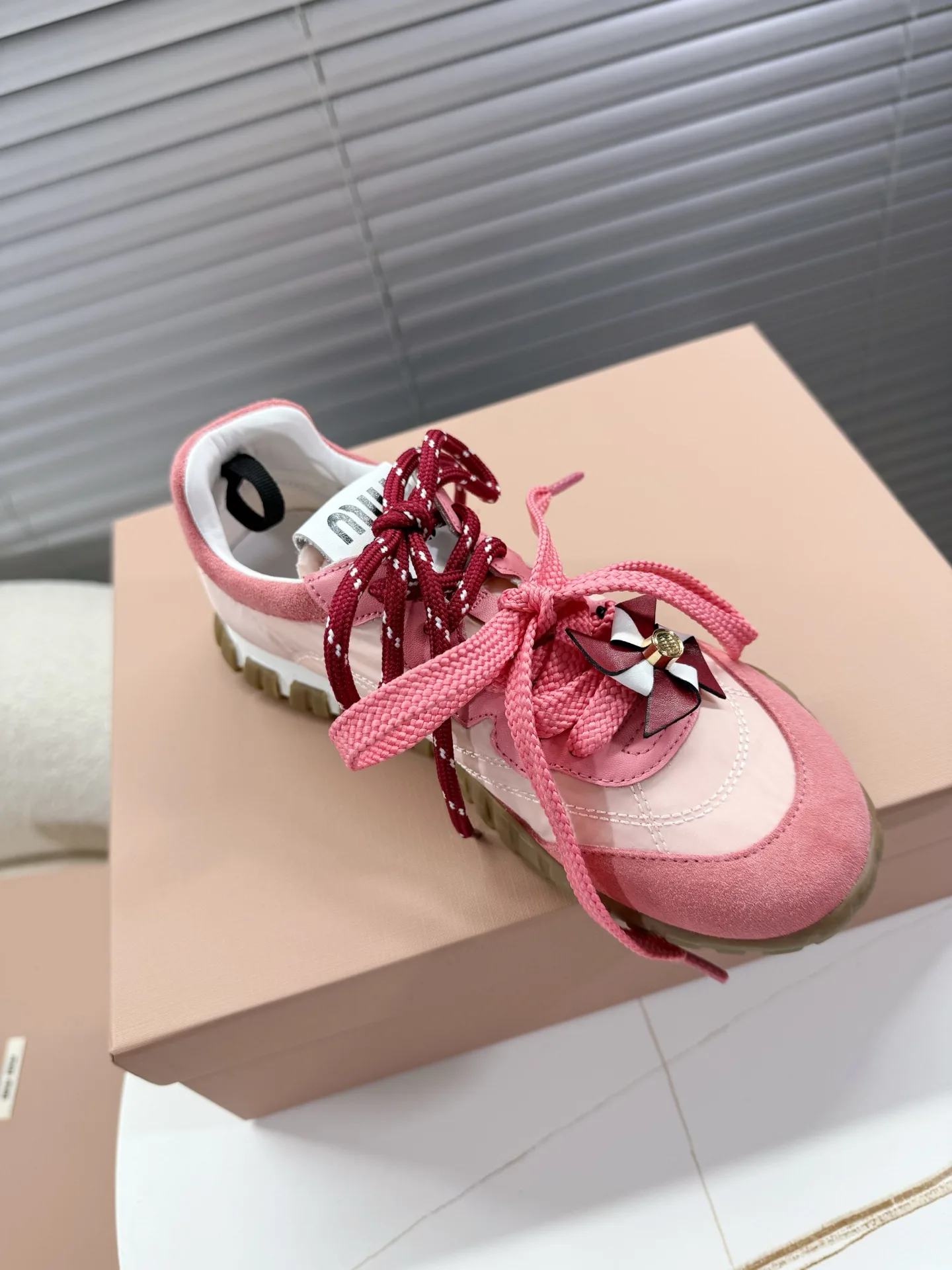 Кроссовки Женские Miu Miu 3742550