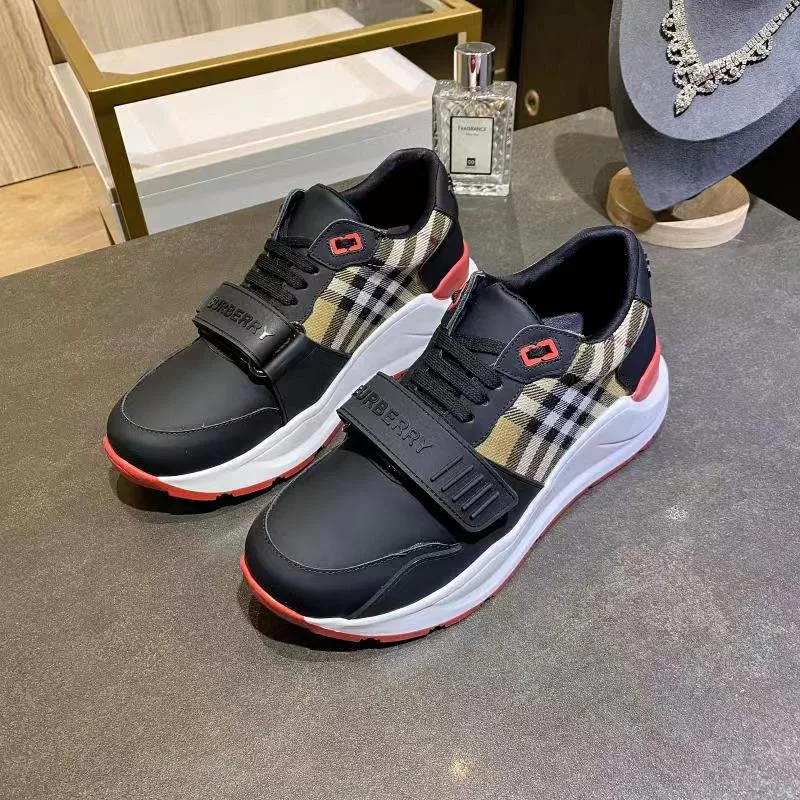 Кроссовки Женские Burberry 694269
