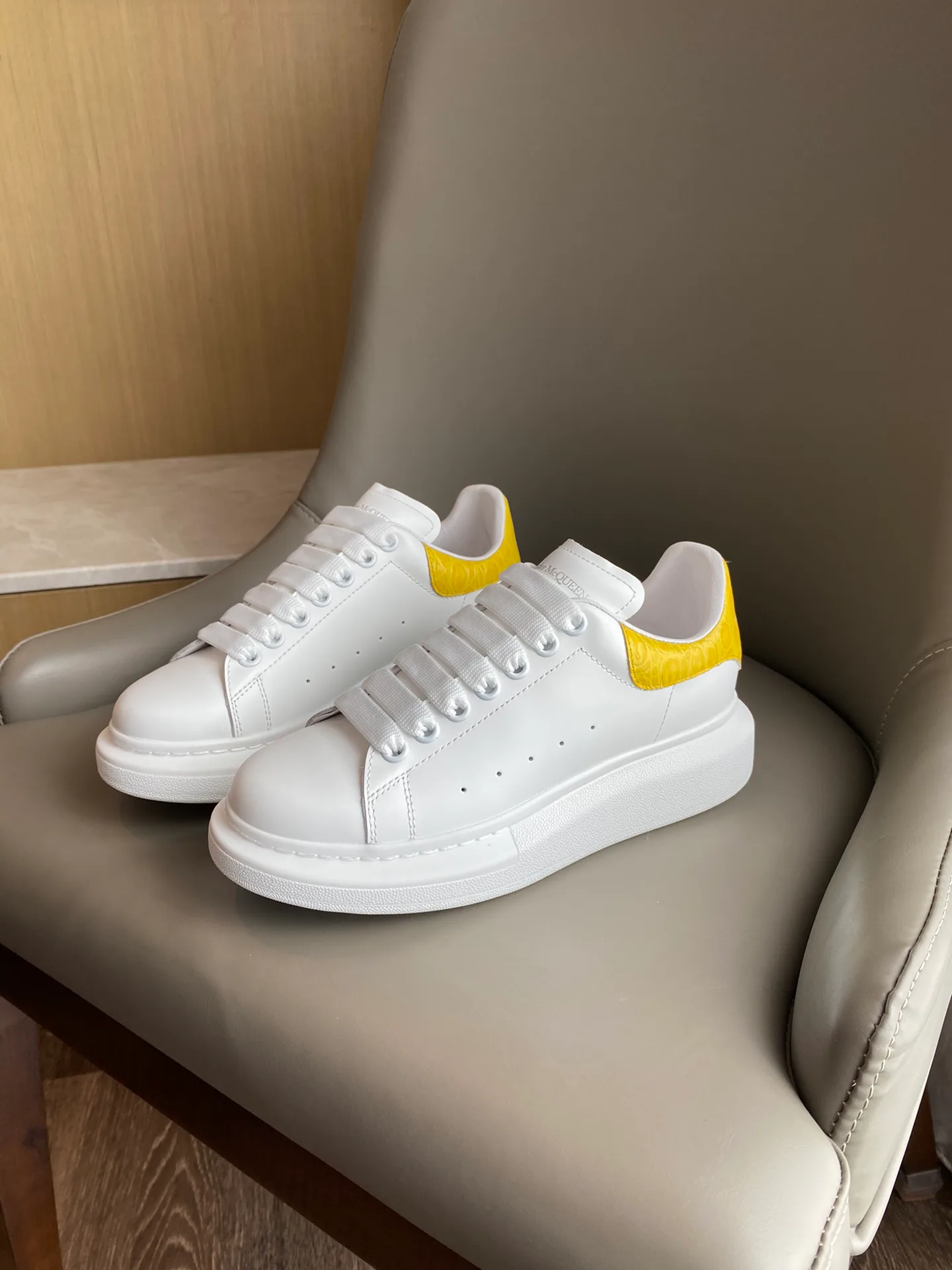 Кеды Женские Alexander Mcqueen 730192