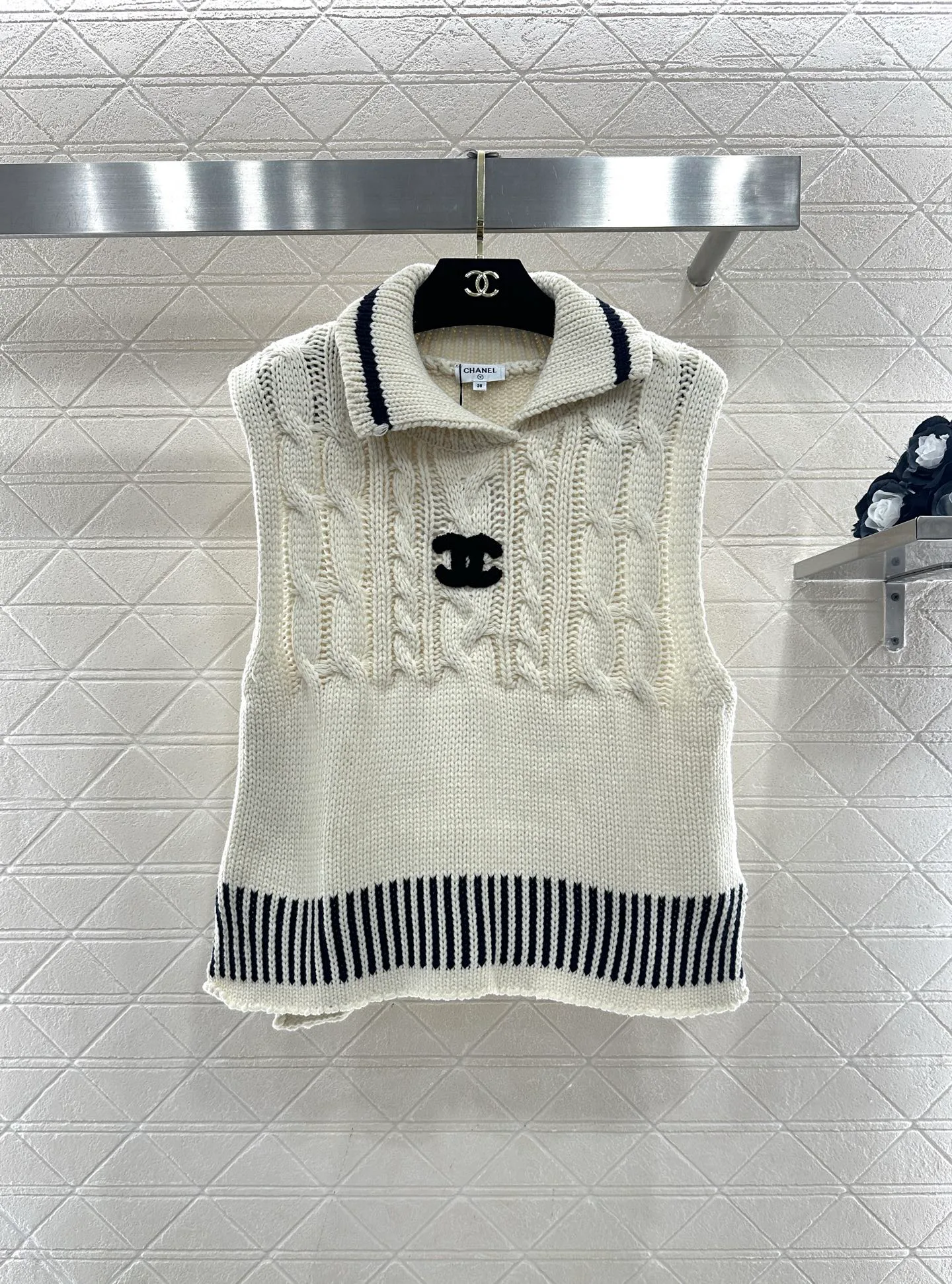 Жилеты Женские Chanel 1392584