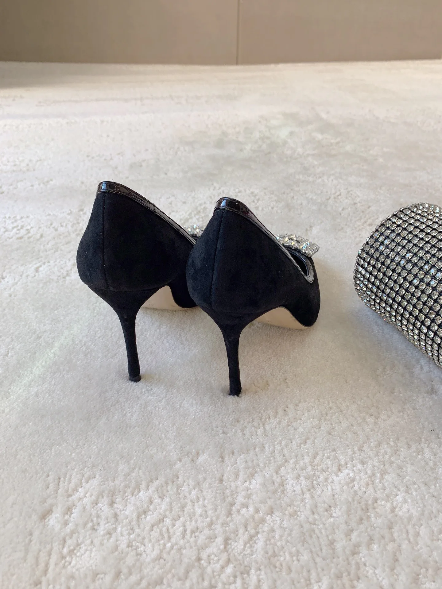 Туфли Женские Manolo Blahnik 18698276