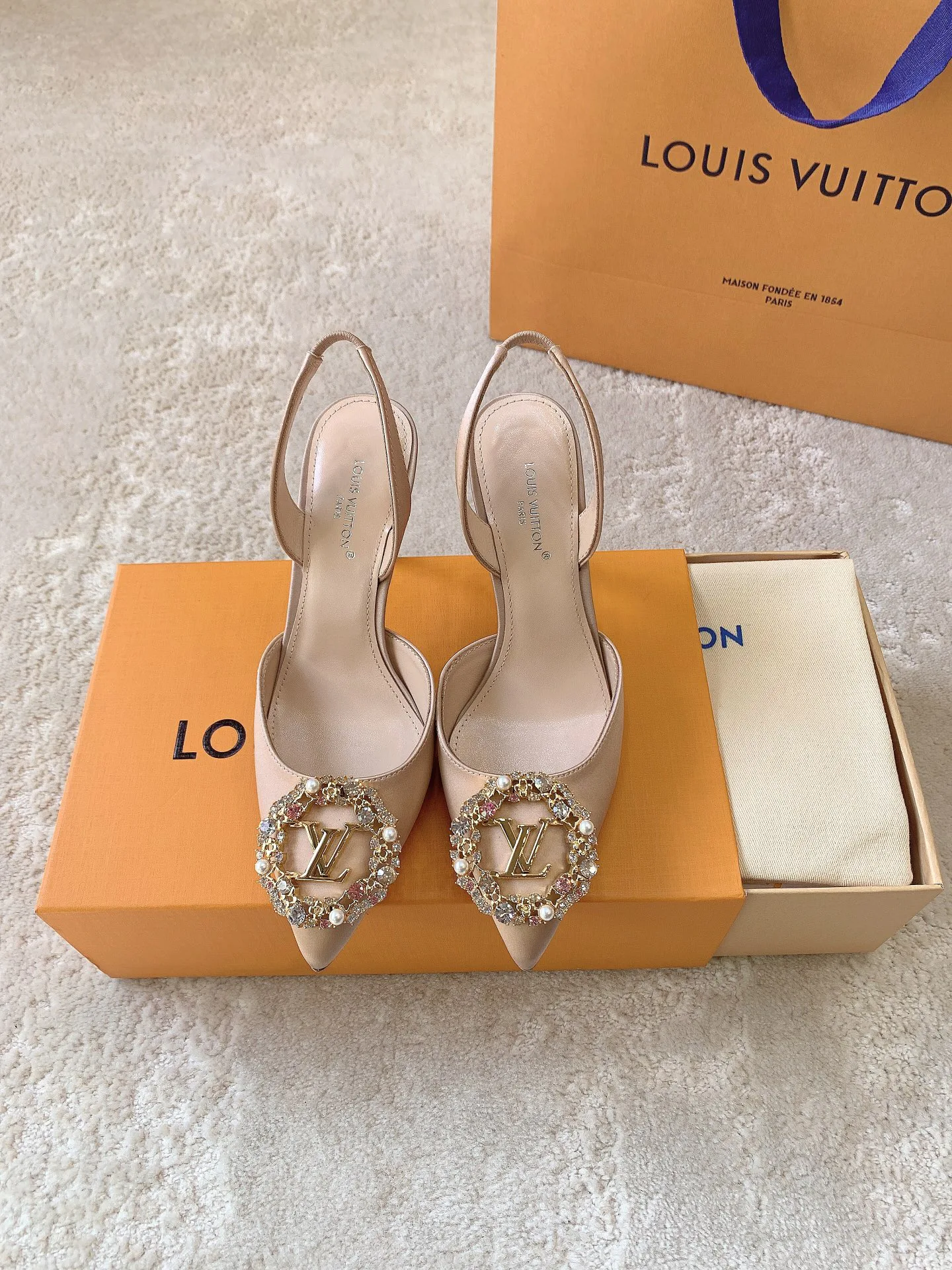 Туфли Женские Louis Vuitton 1834527