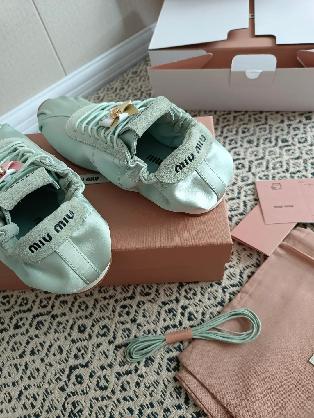 Кроссовки Женские Miu Miu 5075611