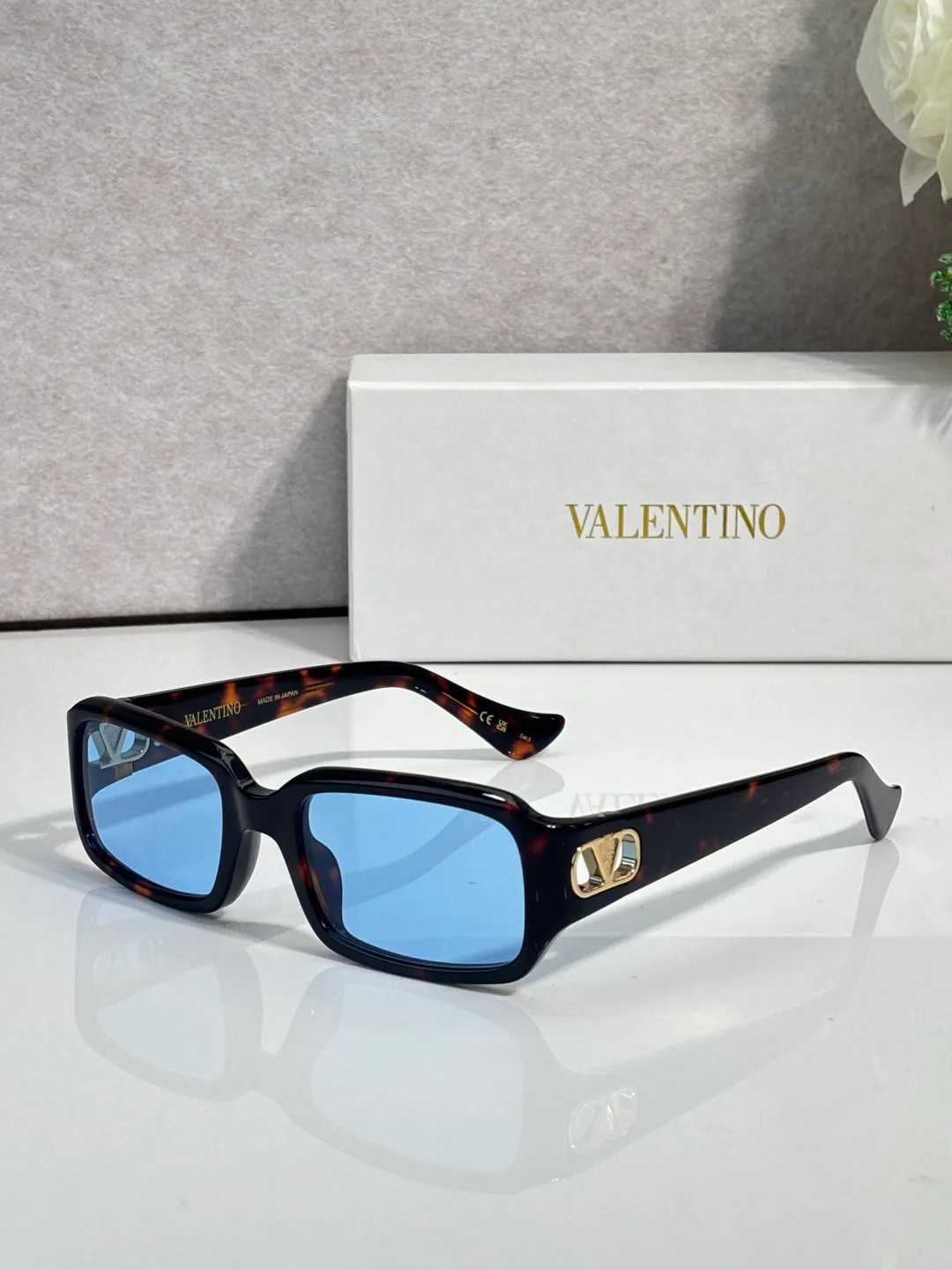 Очки Valentino 18059593