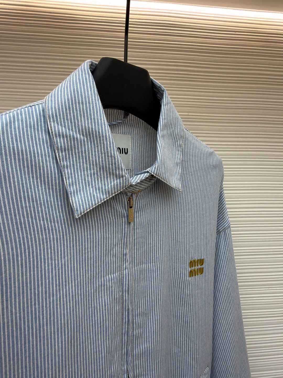 Куртки И Пуховики Мужские Miu Miu 1684429