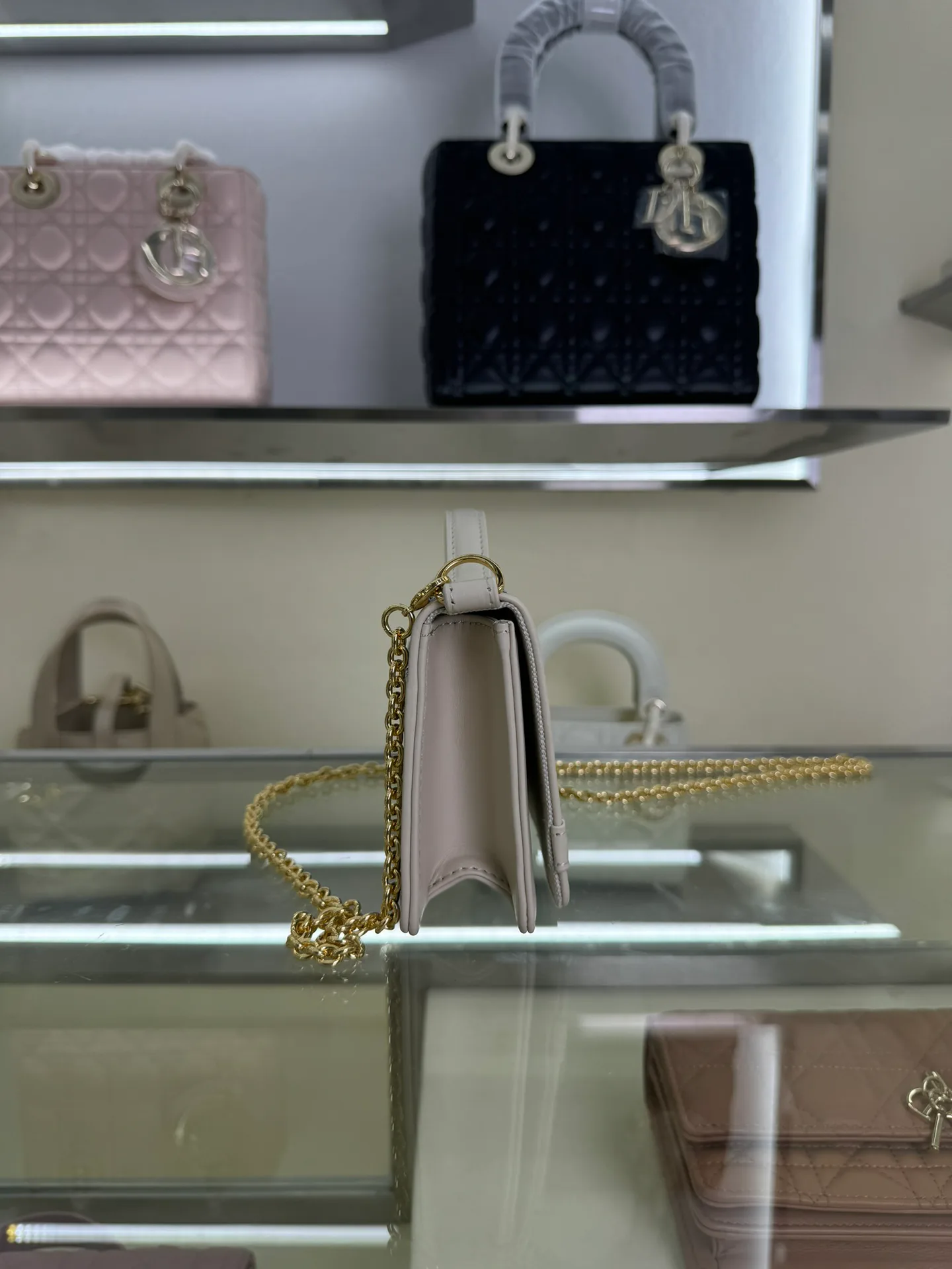 Классические Сумки Женские Christian Dior 12594748