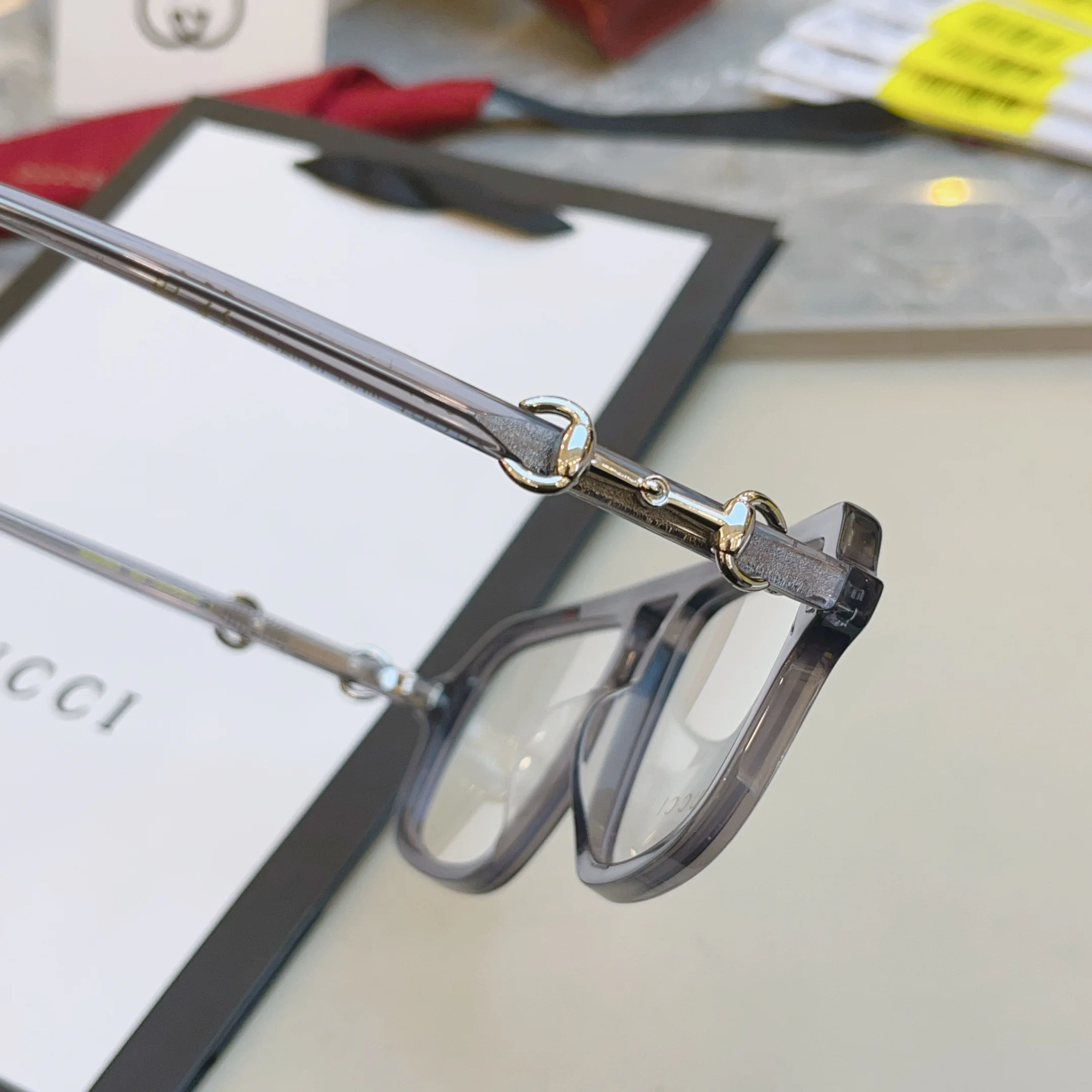 Очки Gucci 11432740