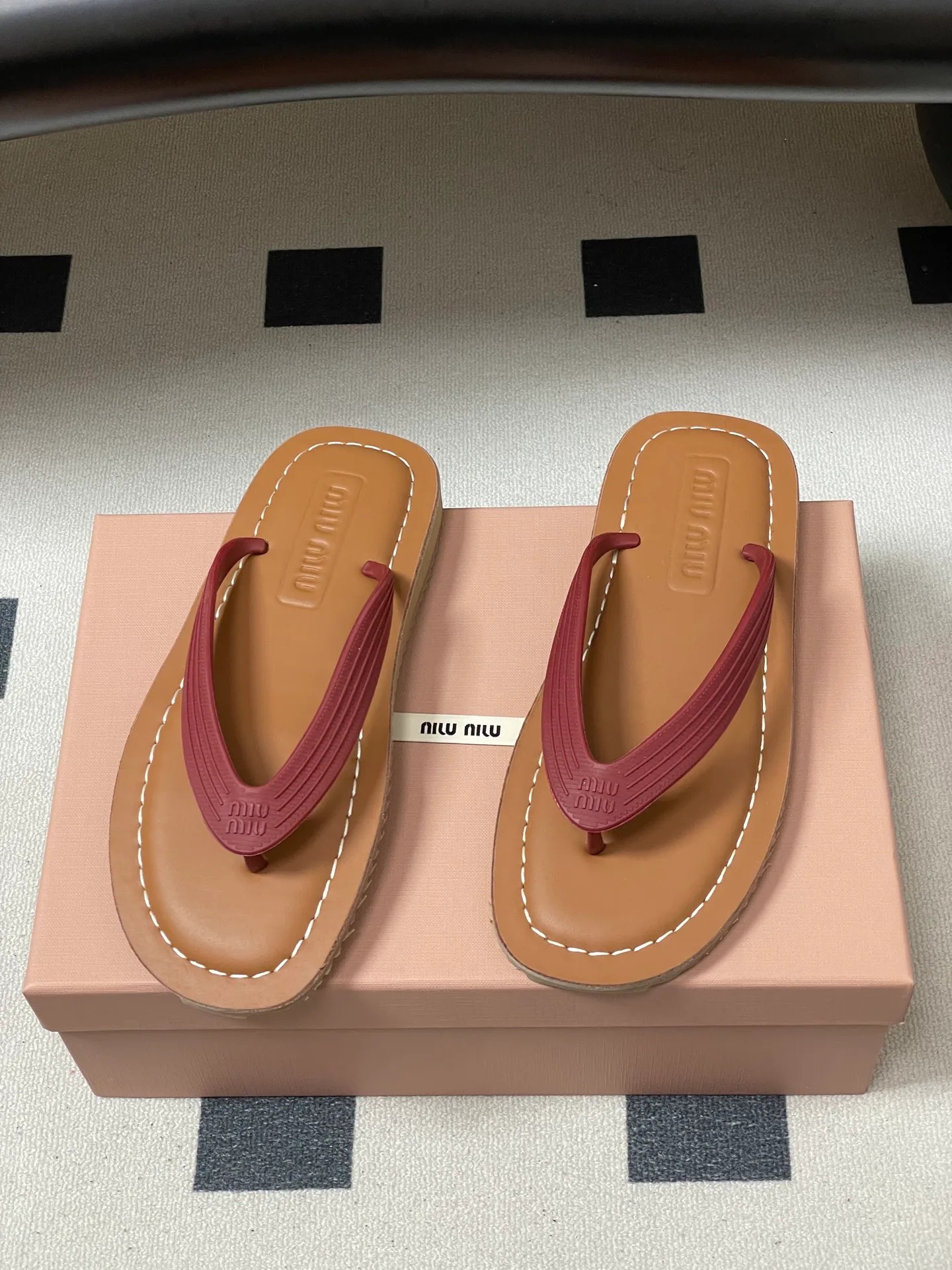 Шлепанцы Женские Miu Miu 13132808
