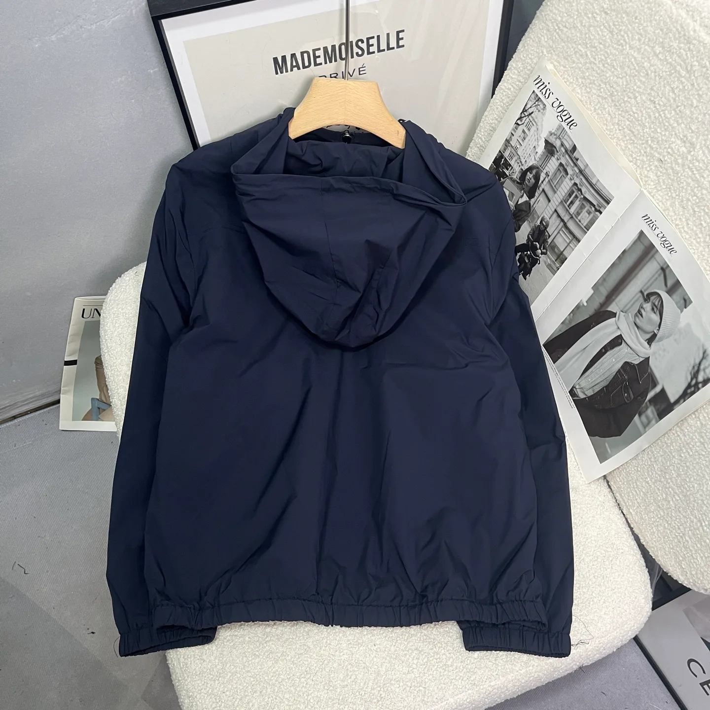 Куртки И Пуховики Женские Moncler 11564454