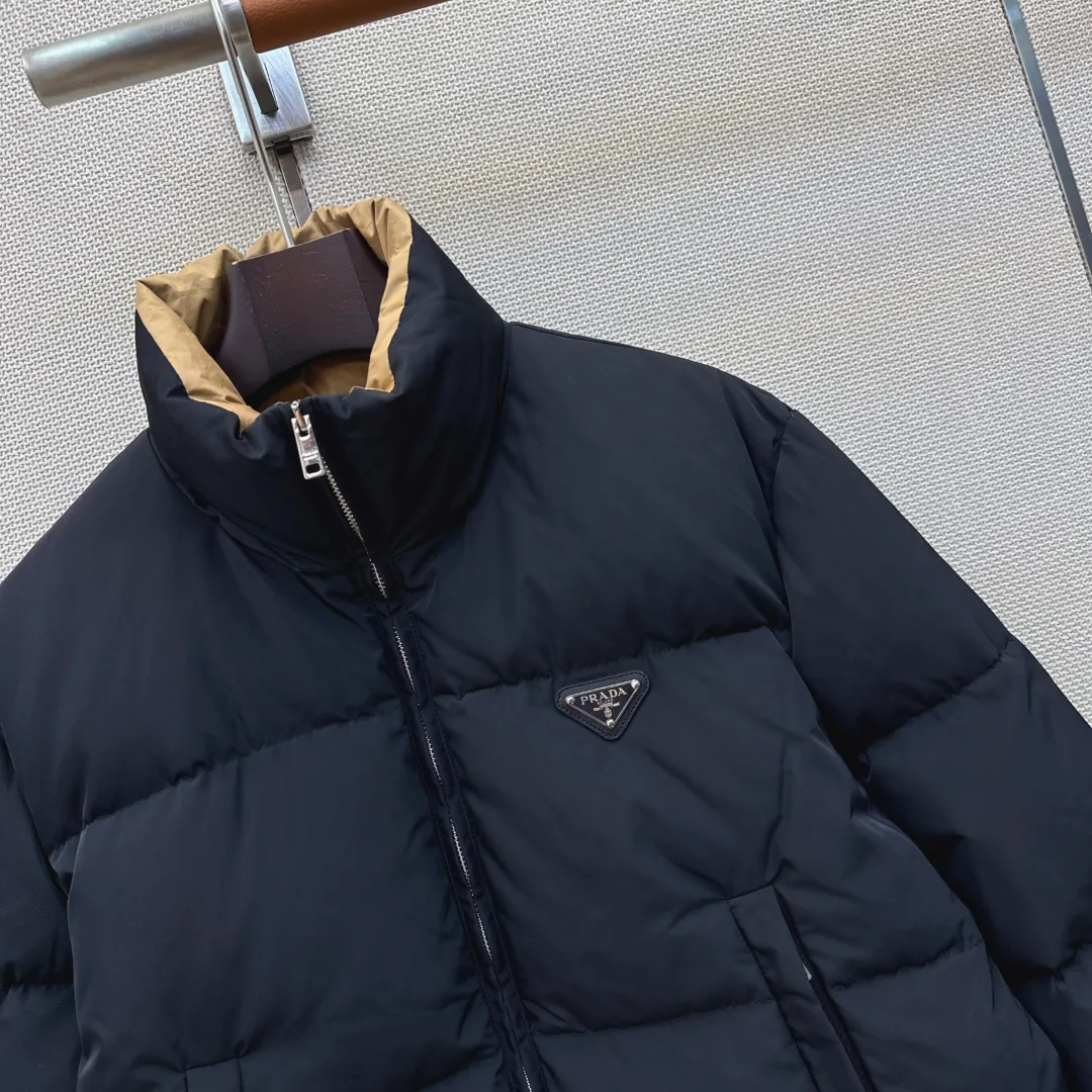 Куртки И Пуховики Женские Prada 18183471