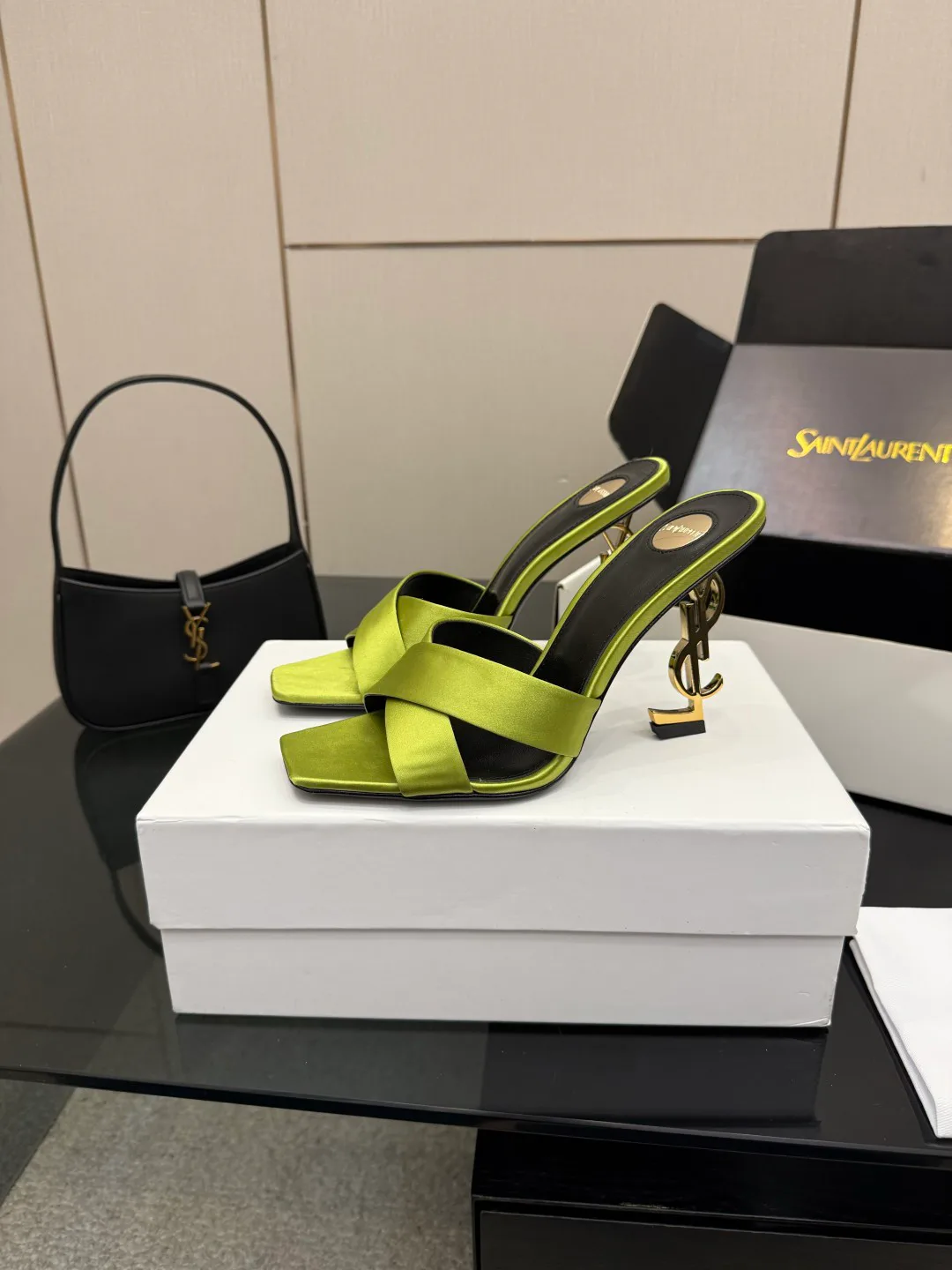 Босоножки Женские Saint Laurent 11336488