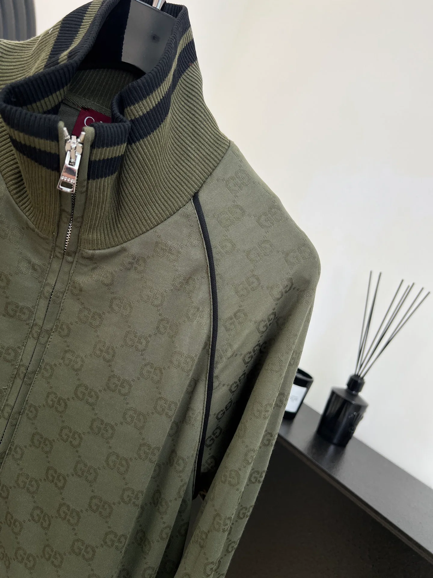 Свитшоты Мужские Gucci 438333