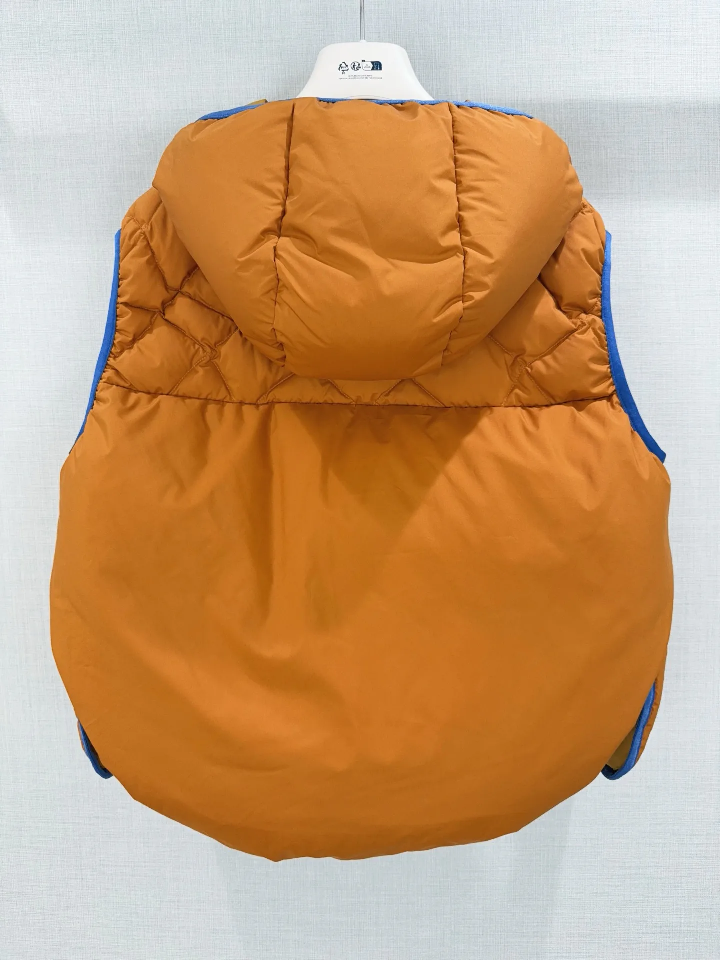 Жилеты Женские Moncler 18474158