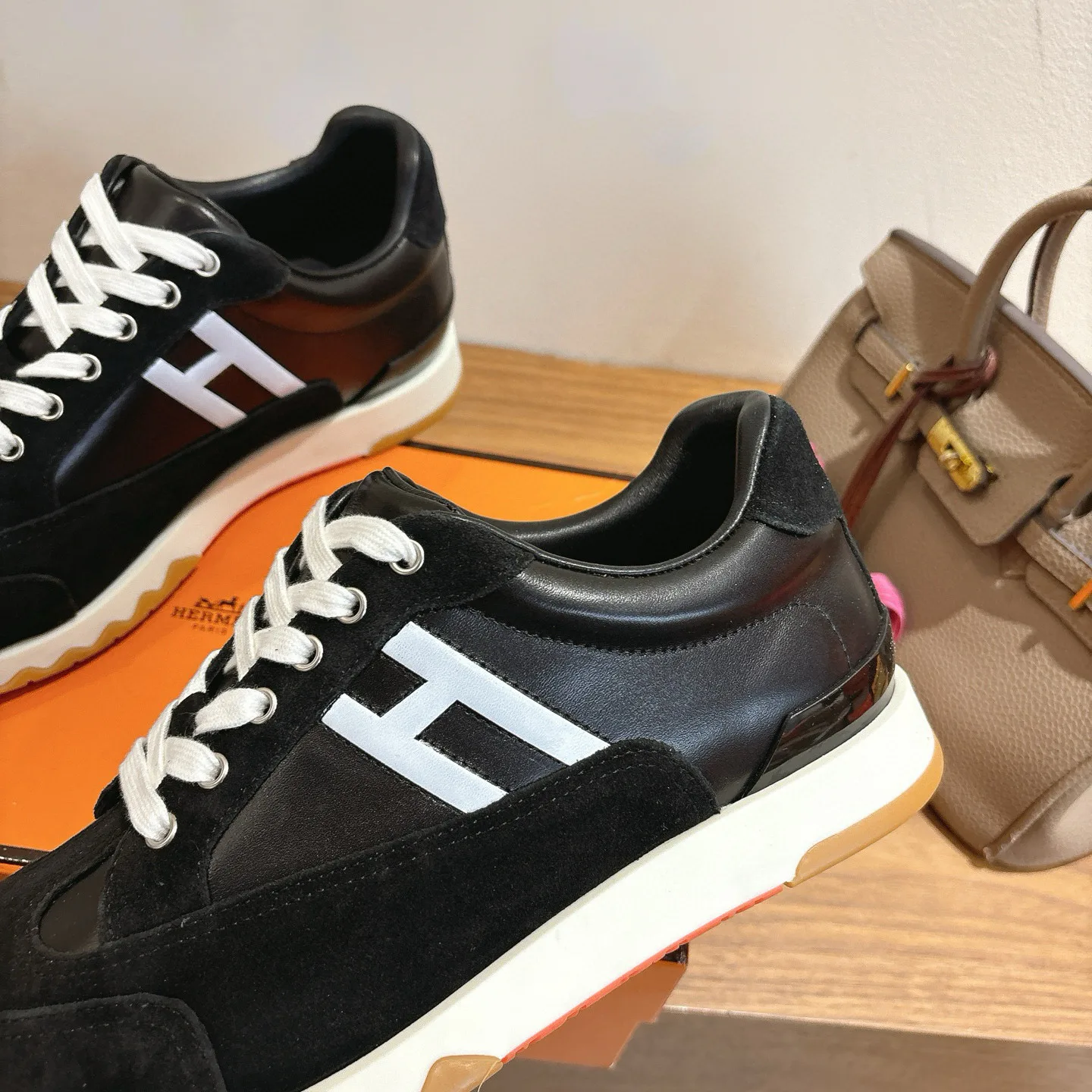 Кроссовки Женские Hermes 1634825