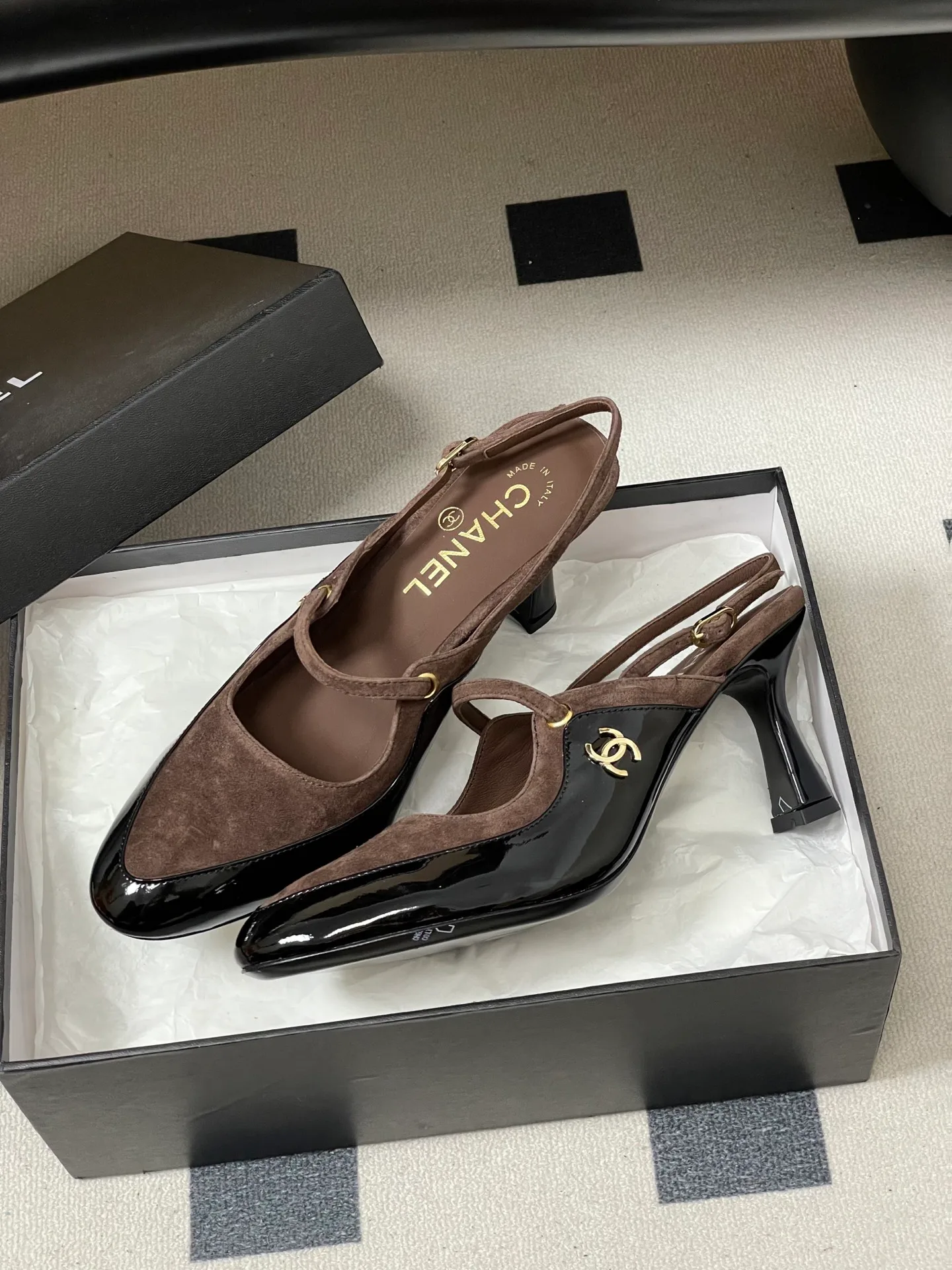 Босоножки Женские Chanel 11627646
