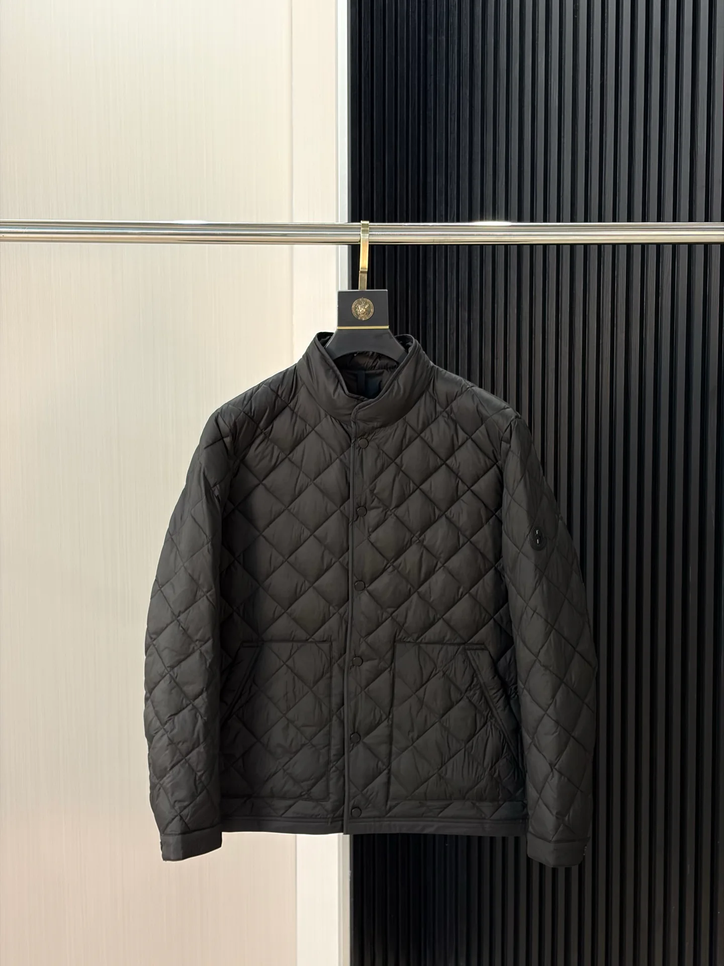 Куртки И Пуховики Женские Moncler 17944003