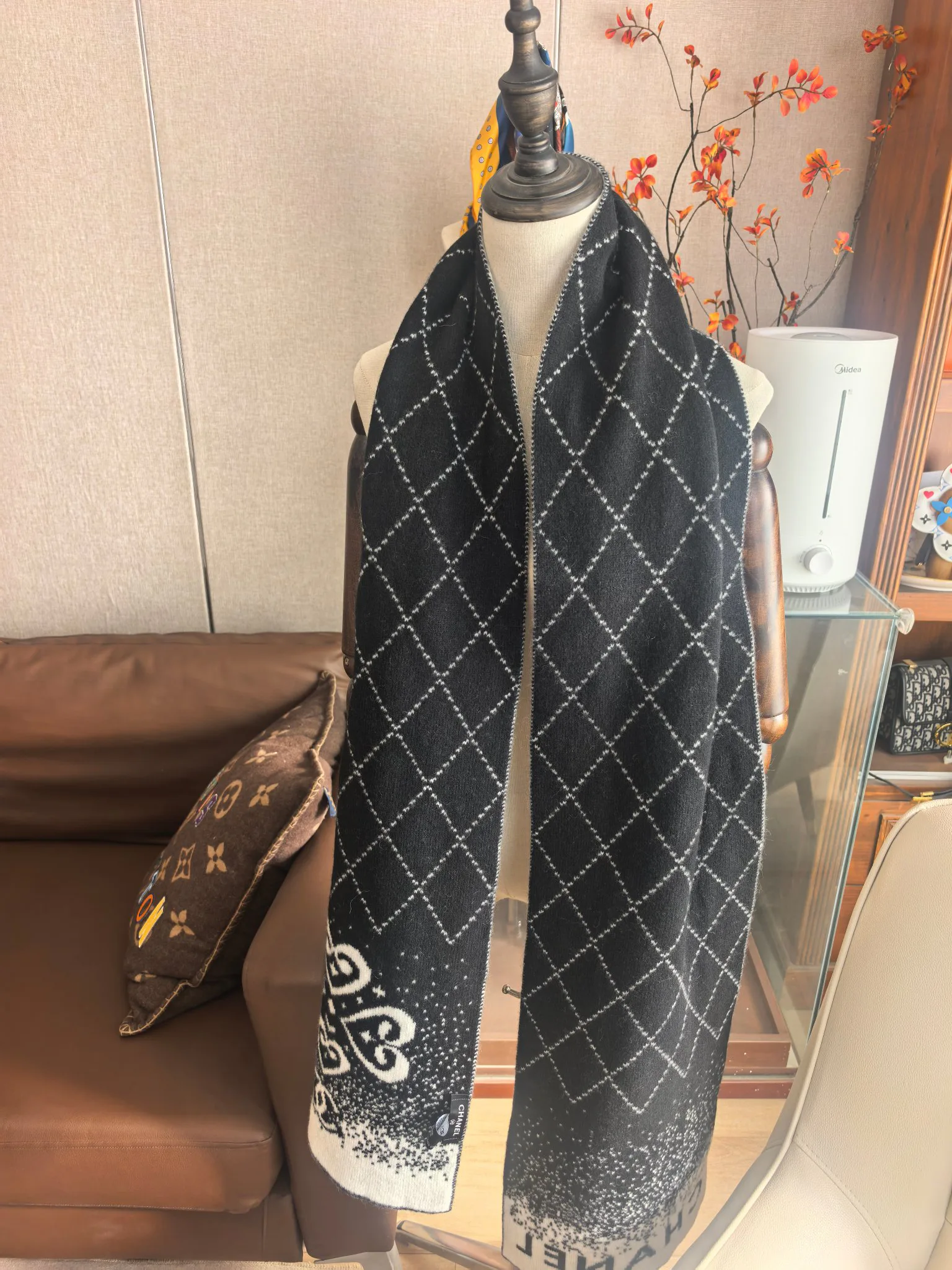 Шарфы Chanel 823985