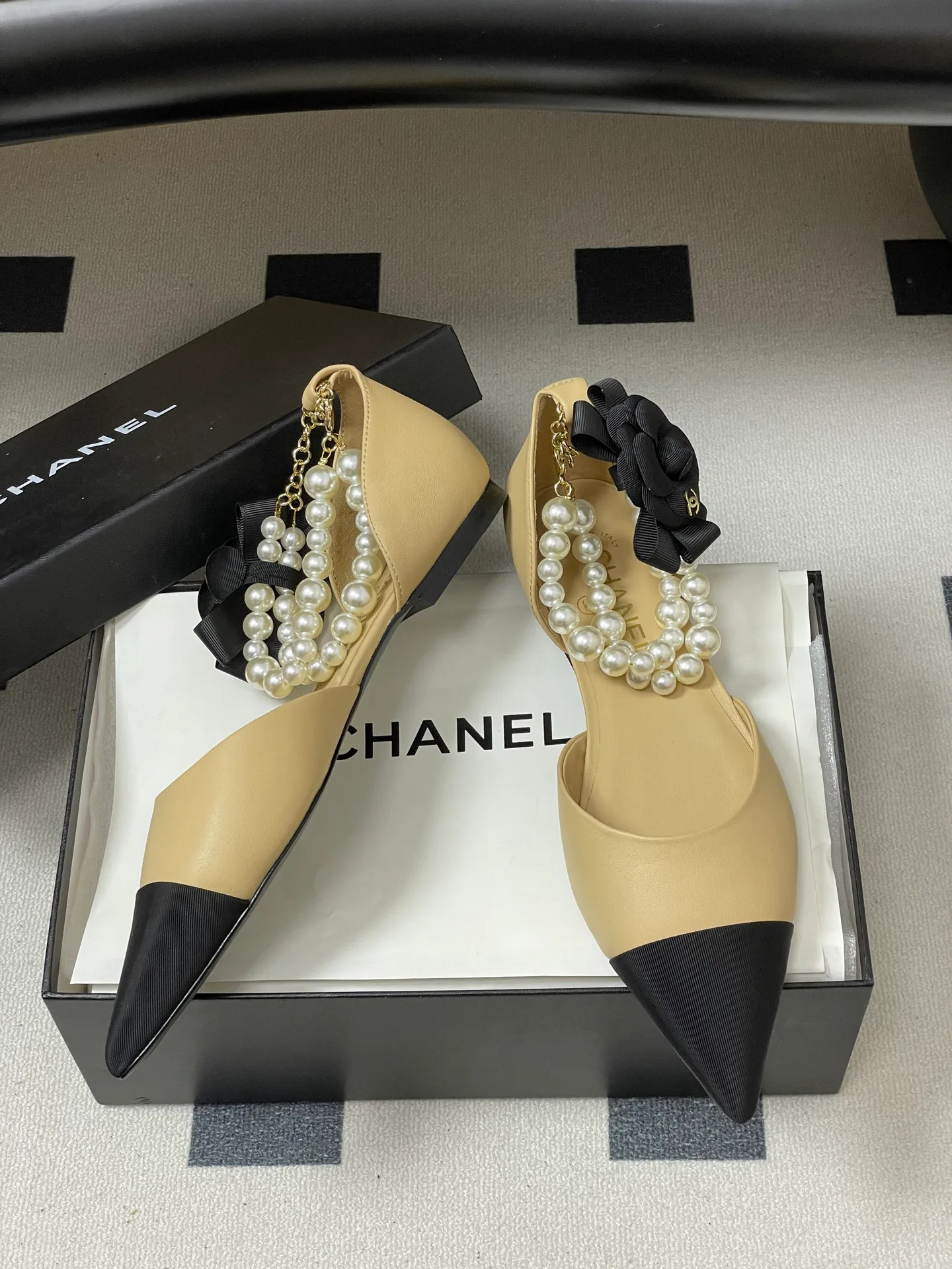 Босоножки Женские Chanel 12837341