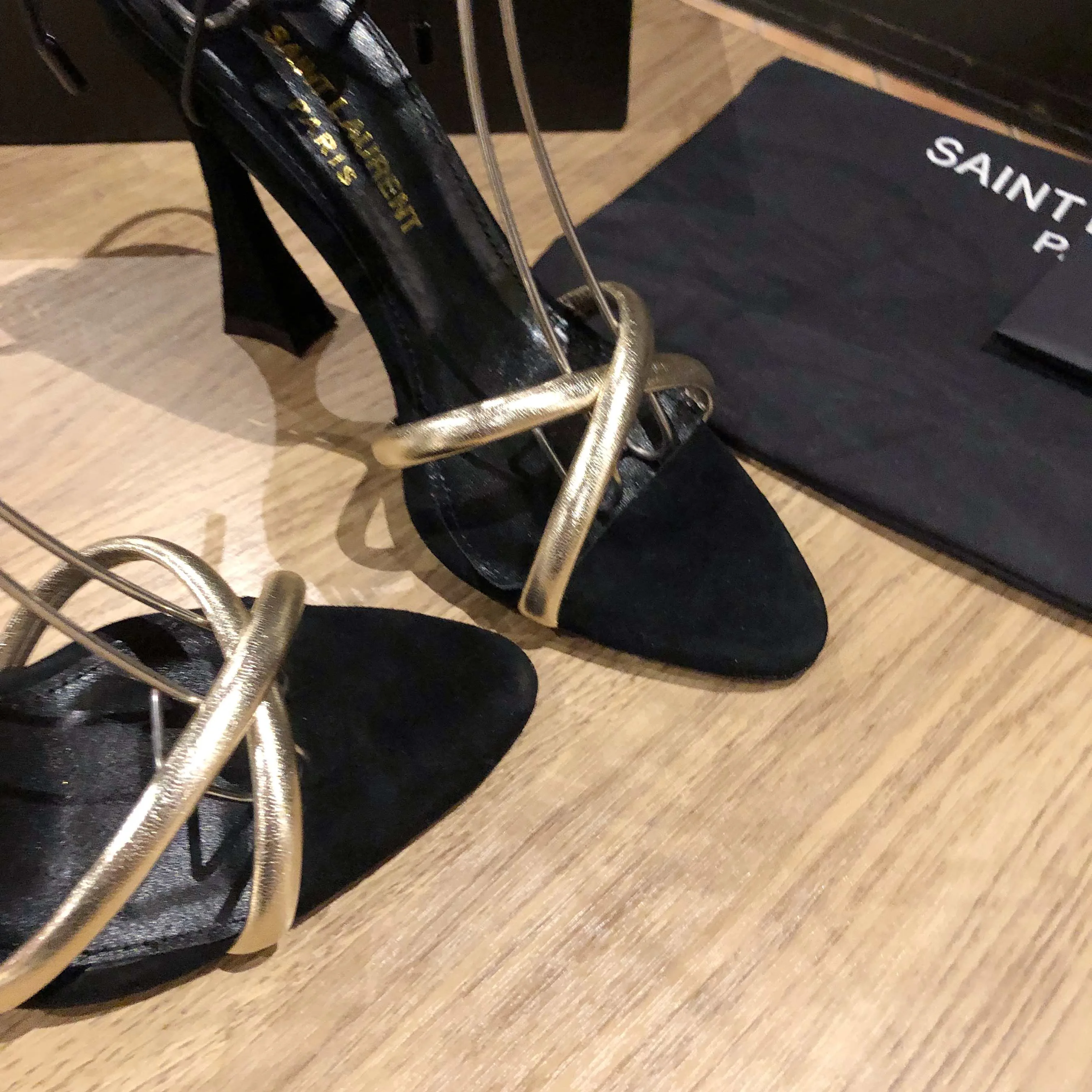 Босоножки Женские Saint Laurent 11220451