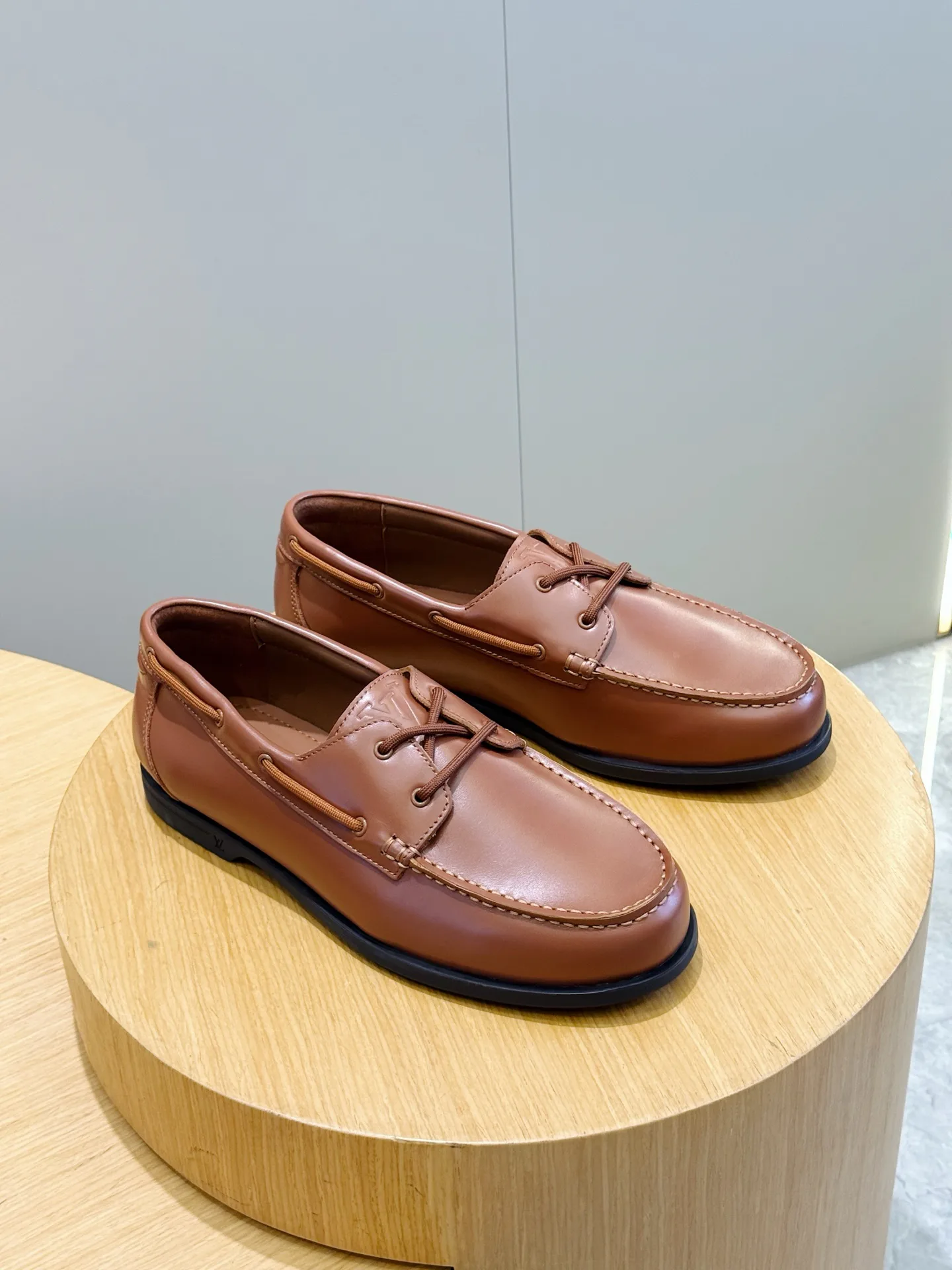 Лоферы И Туфли Мужские Louis Vuitton 18277869