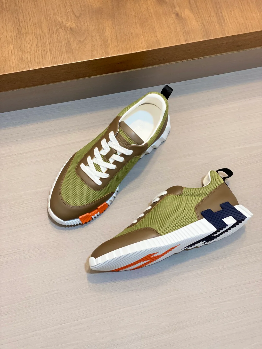 Кроссовки Мужские Hermes 18039714