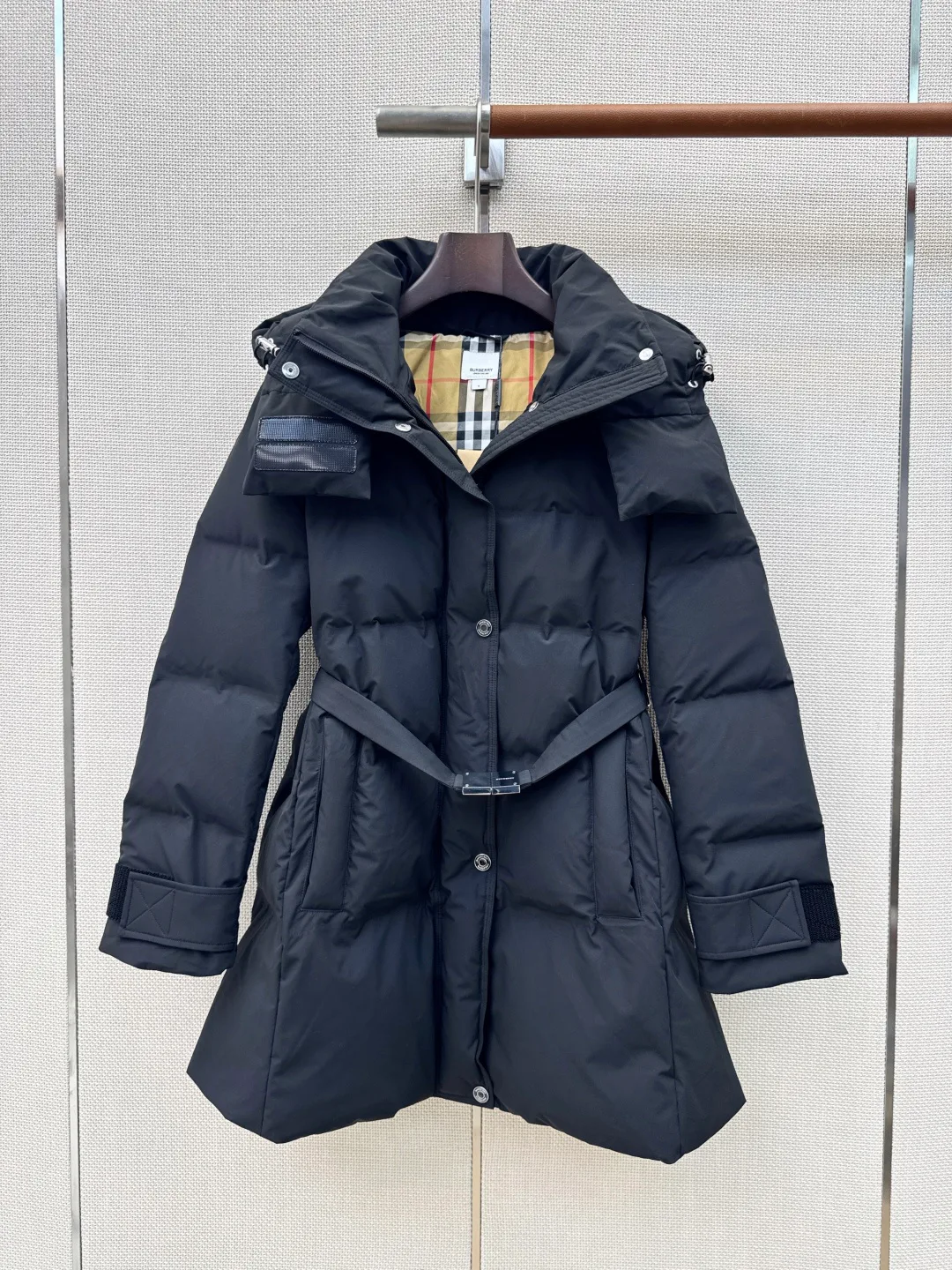 Куртки И Пуховики Женские Burberry 18334417