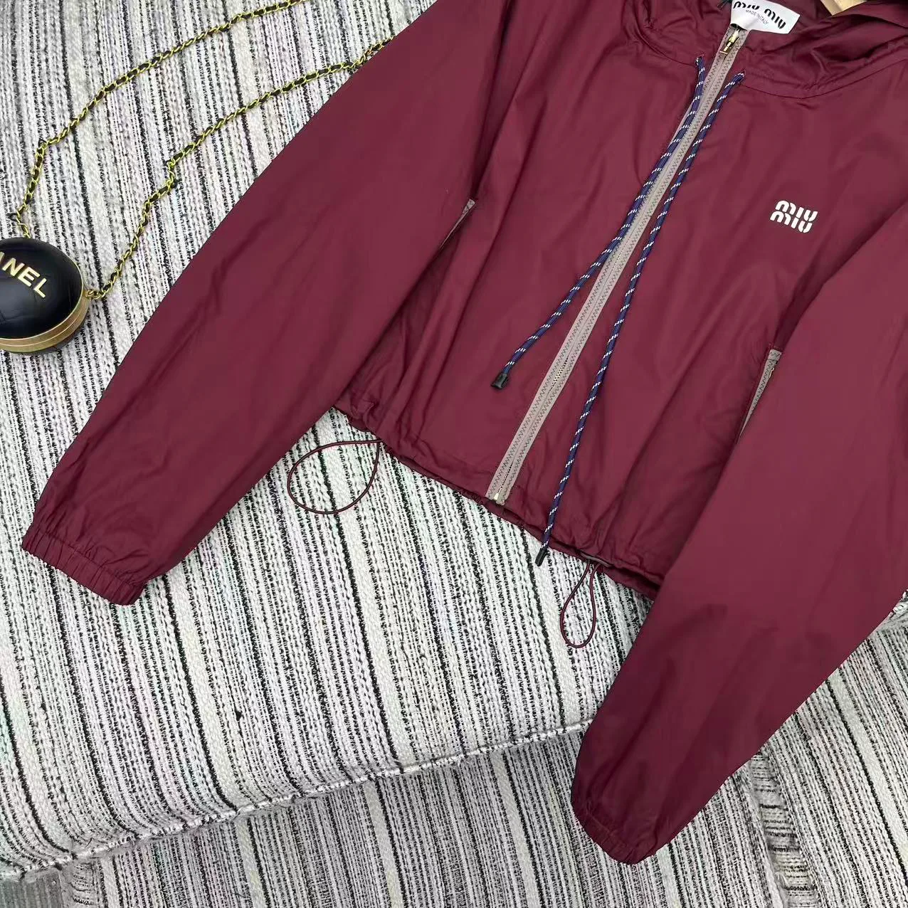 Куртки И Пуховики Женские Miu Miu 3165202