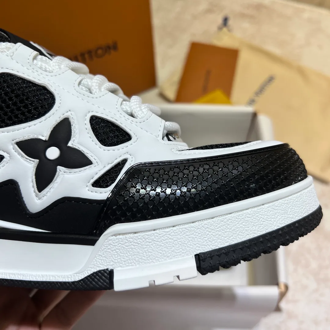 Кроссовки Мужские Louis Vuitton 1961272