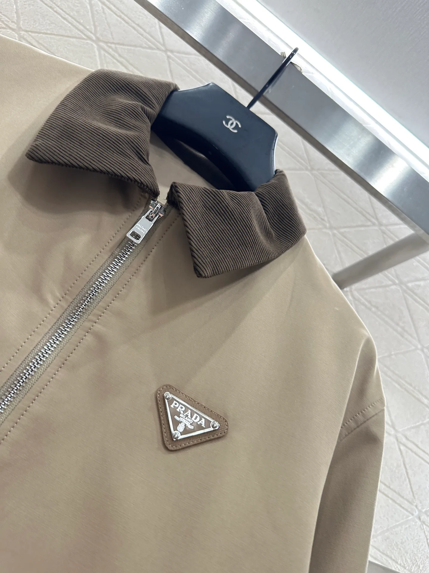 Куртки Женские Prada 189331