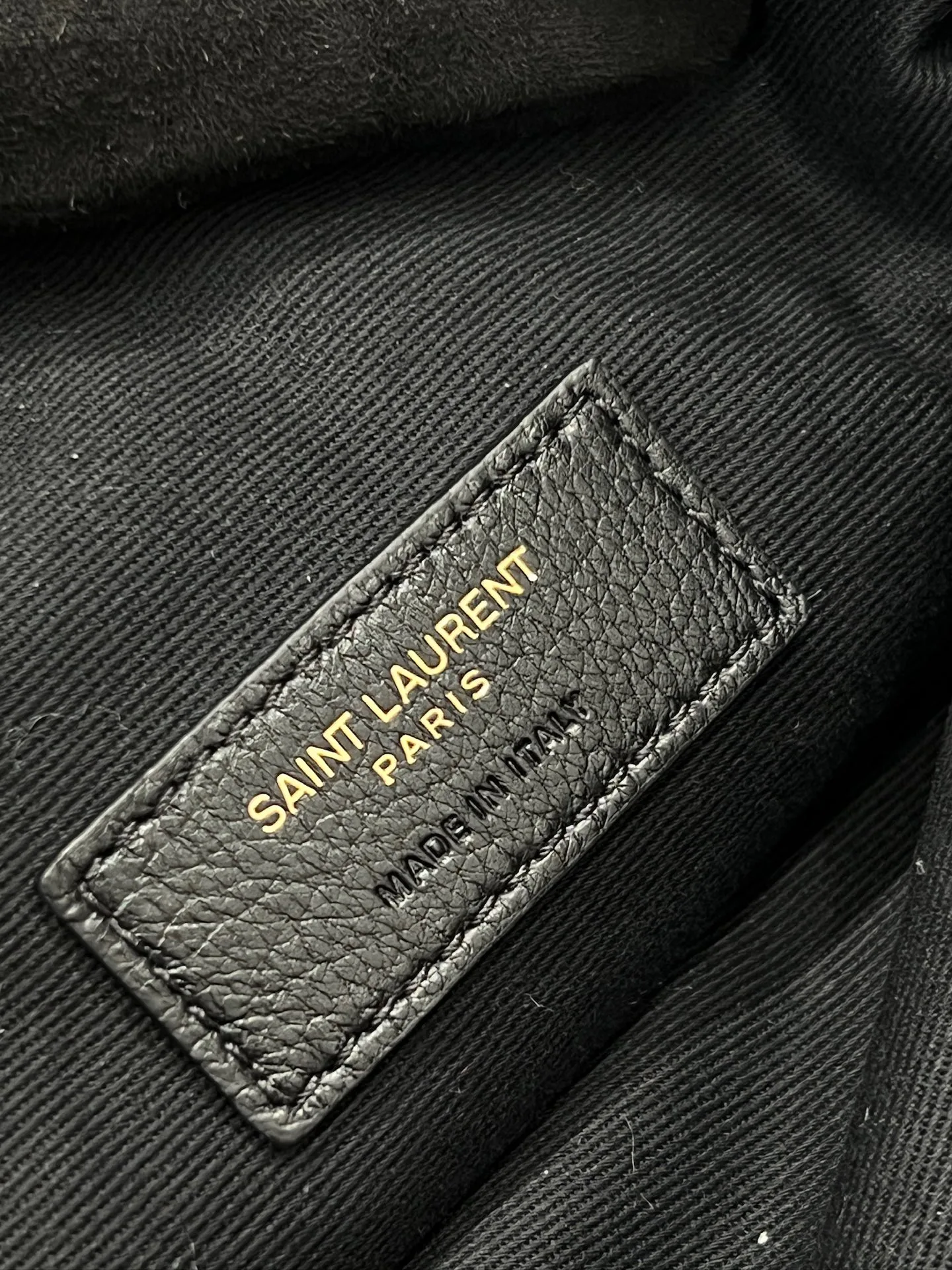 Классические Сумки Женские Saint Laurent 3905506