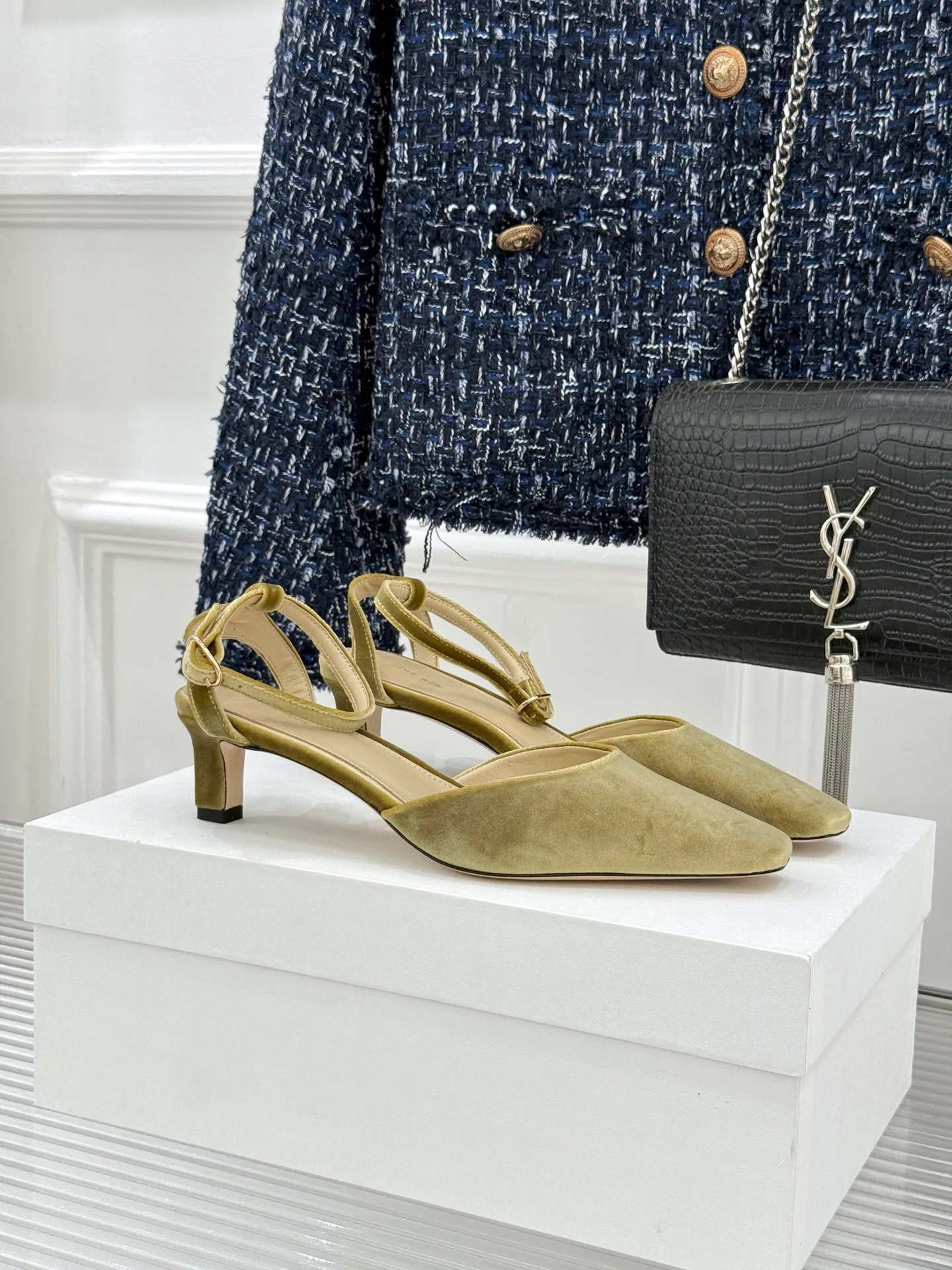 Босоножки Женские The Row 13433057