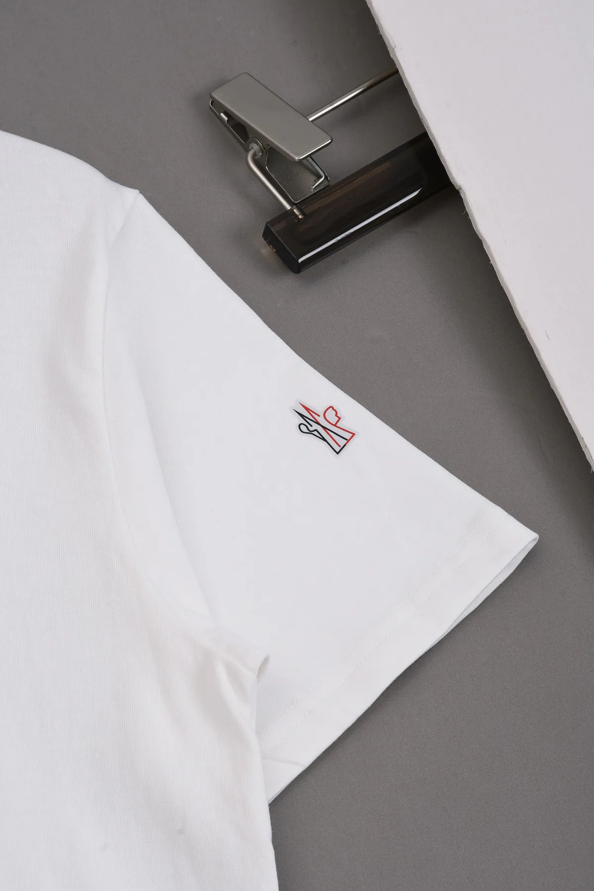 Футболки Женские Moncler 4897119