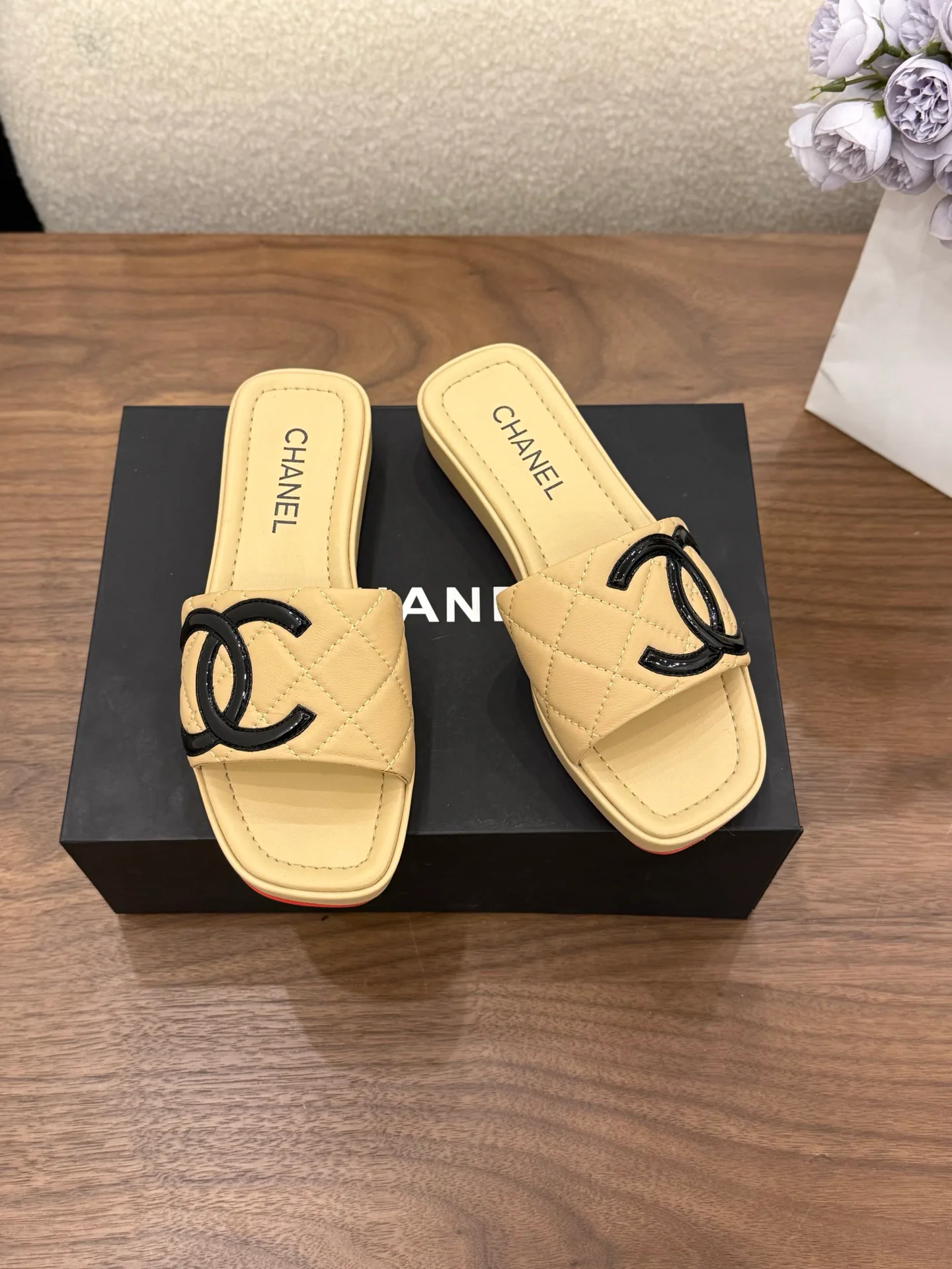 Сандалии Женские Chanel 13257374