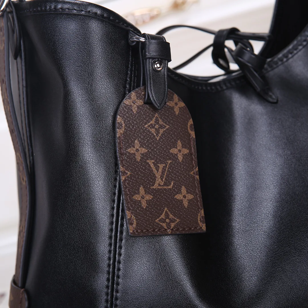 Сумки На Ремне Женские Louis Vuitton 340506