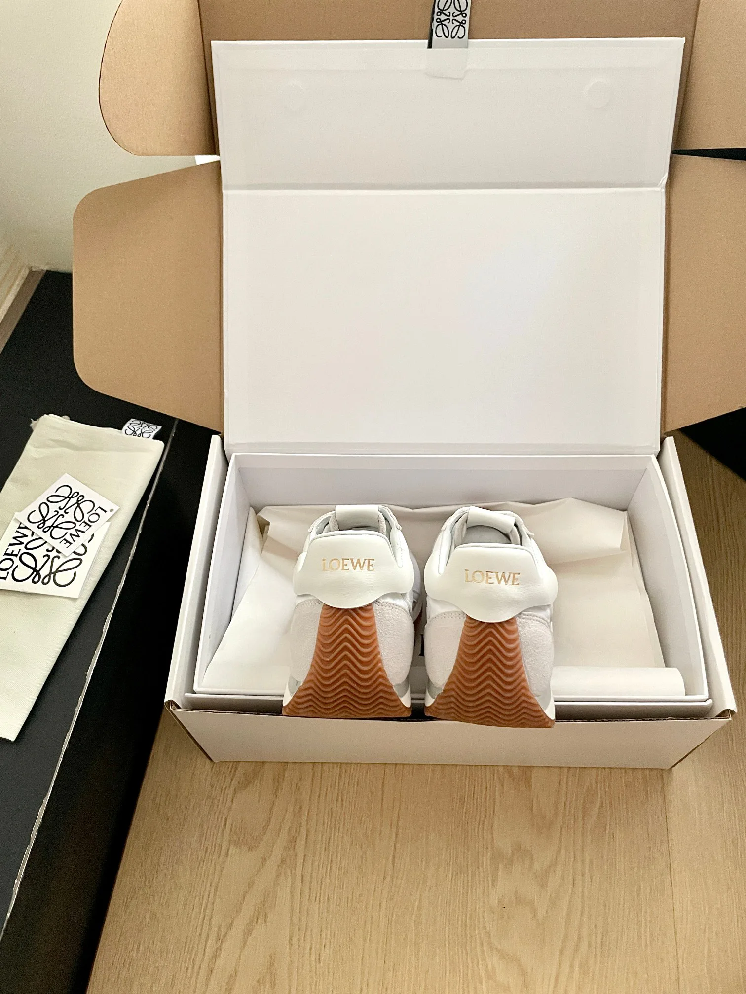 Кроссовки Женские Loewe 10822572