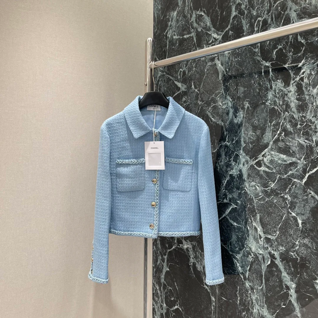 Куртки И Пуховики Женские Chanel 5022238