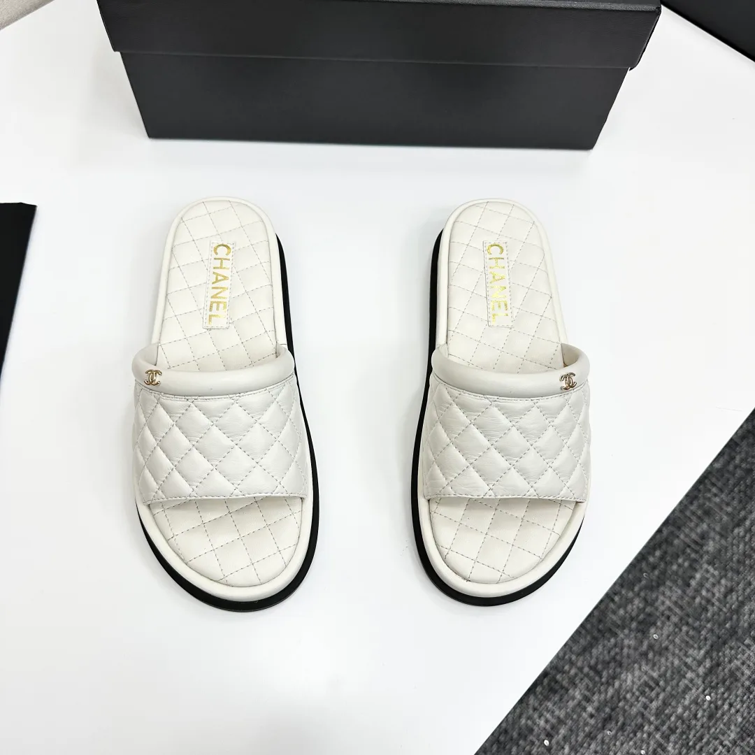 Шлепанцы Женские Chanel 14350