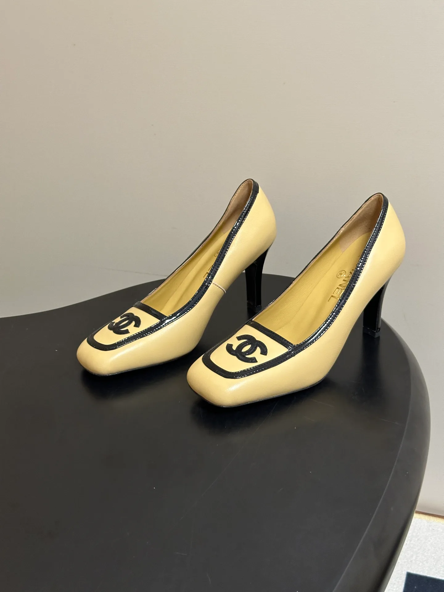 Туфли Женские Chanel 18041911