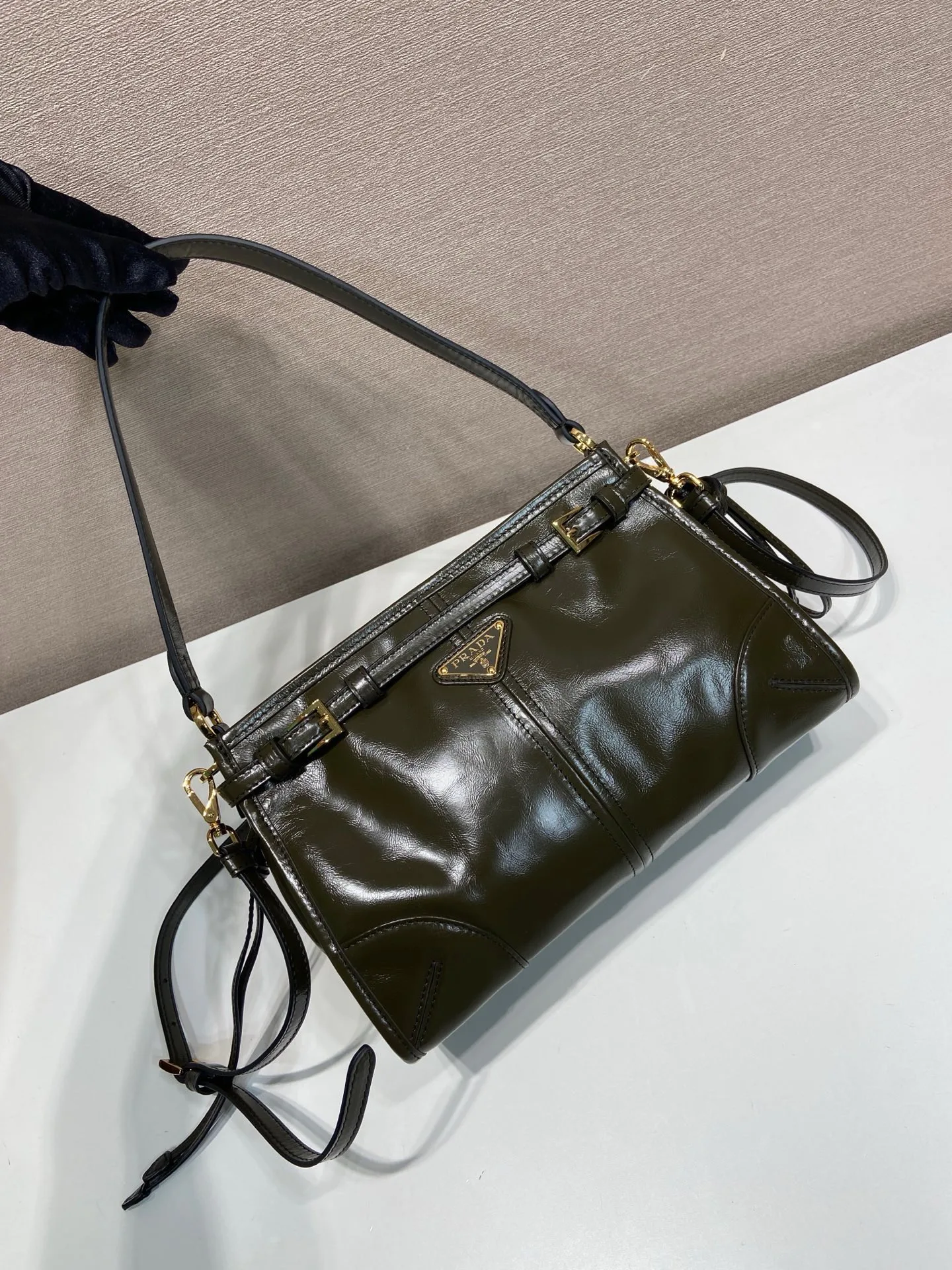 Классические Сумки Женские Prada 18184661