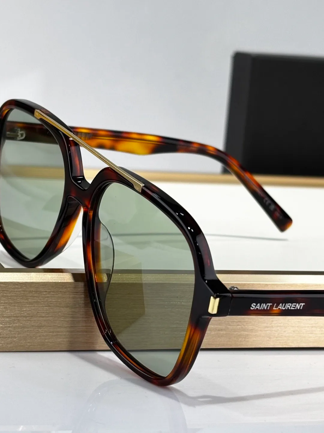 Очки Saint Laurent 11703230