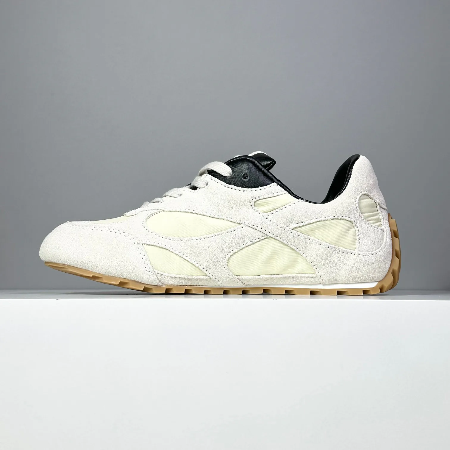 Кроссовки Женские Bottega Veneta 1257864