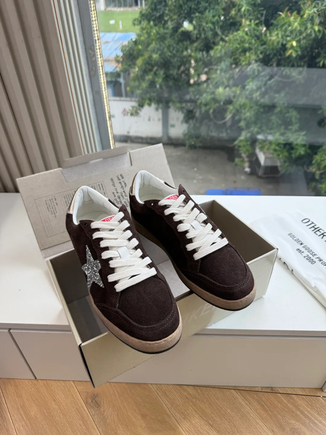 Кроссовки Женские Golden Goose 18801052