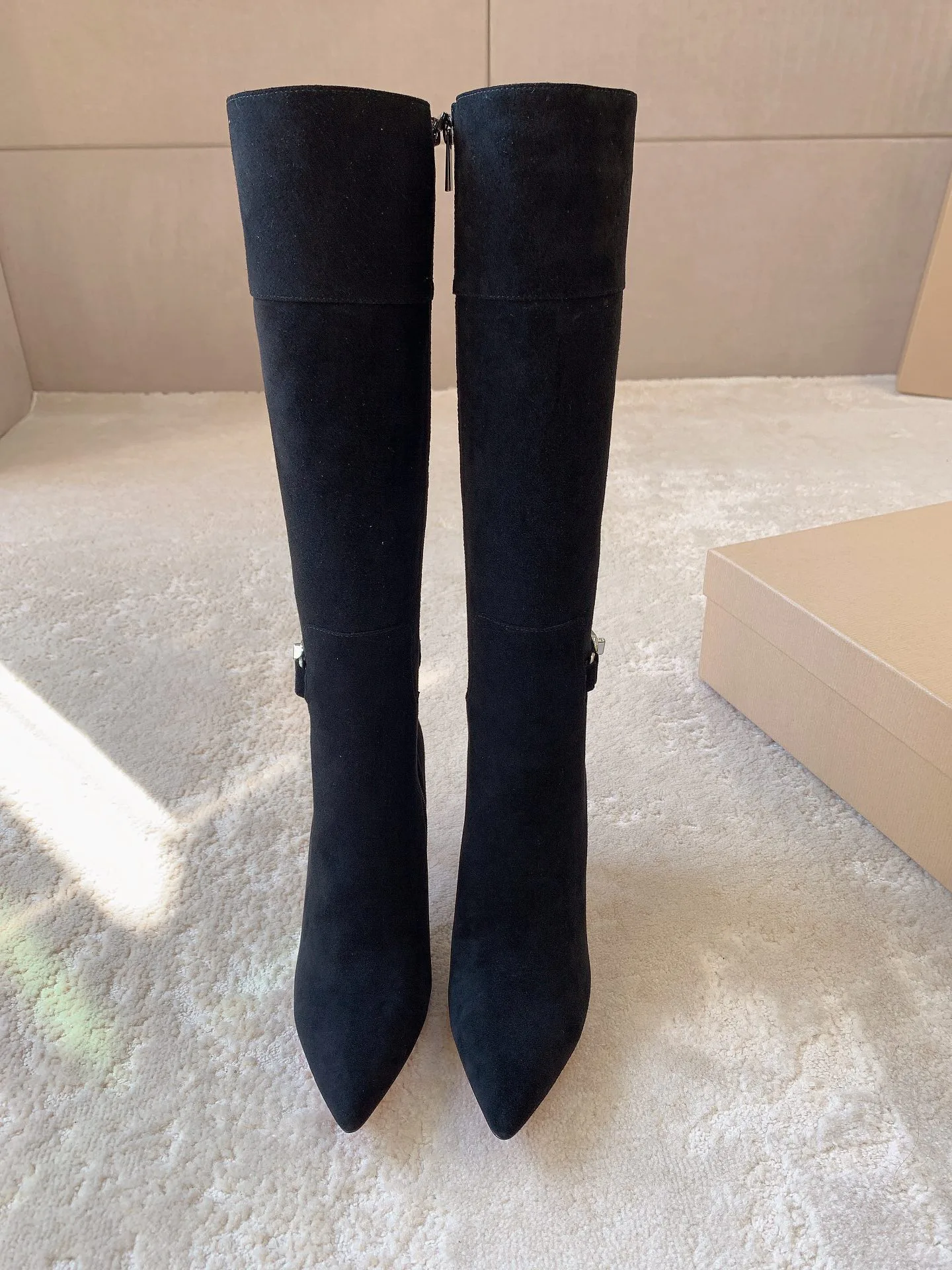 Сапоги Женские Christian Louboutin 17962866