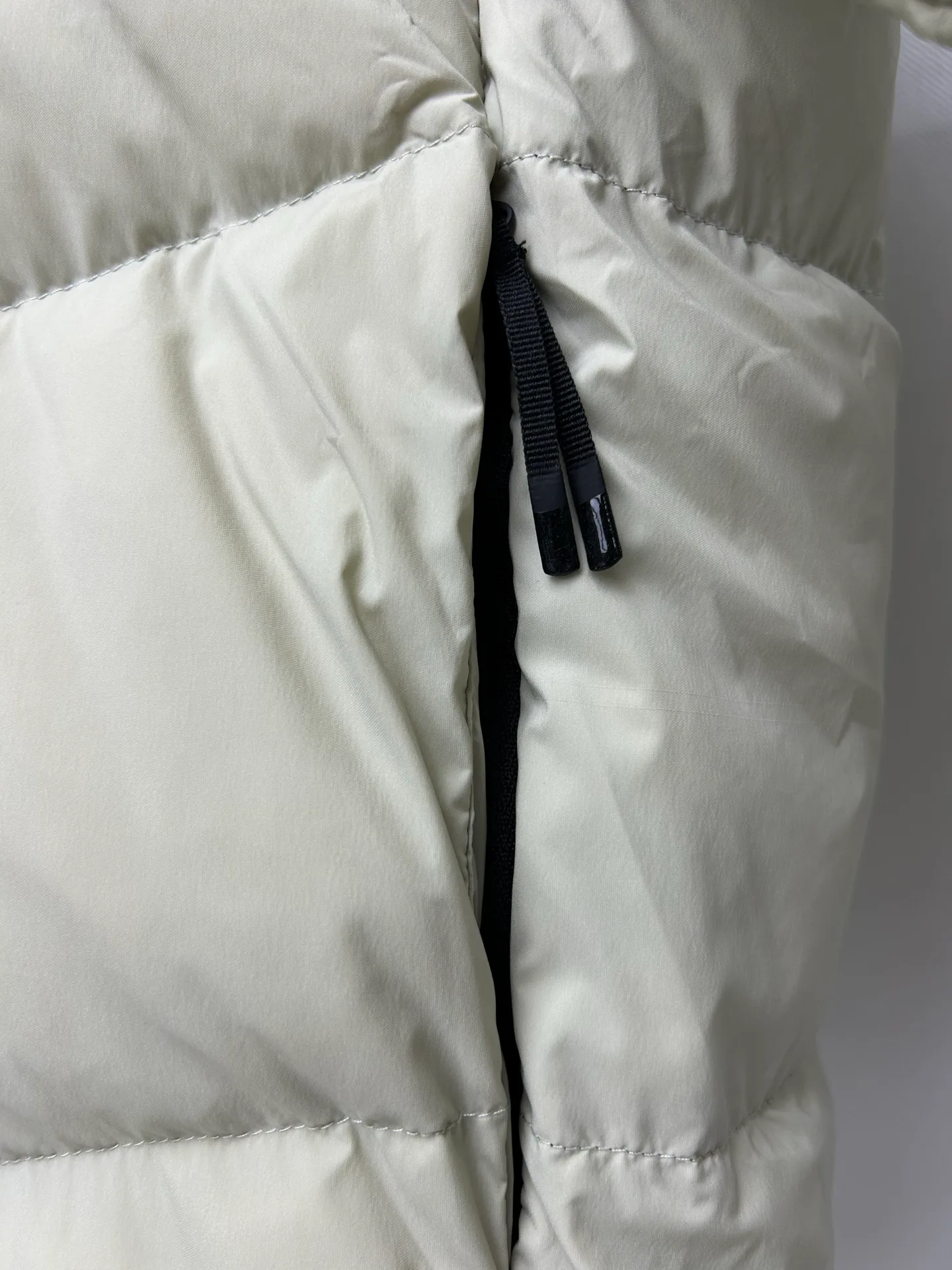 Куртки И Пуховики Мужские Moncler 1259212